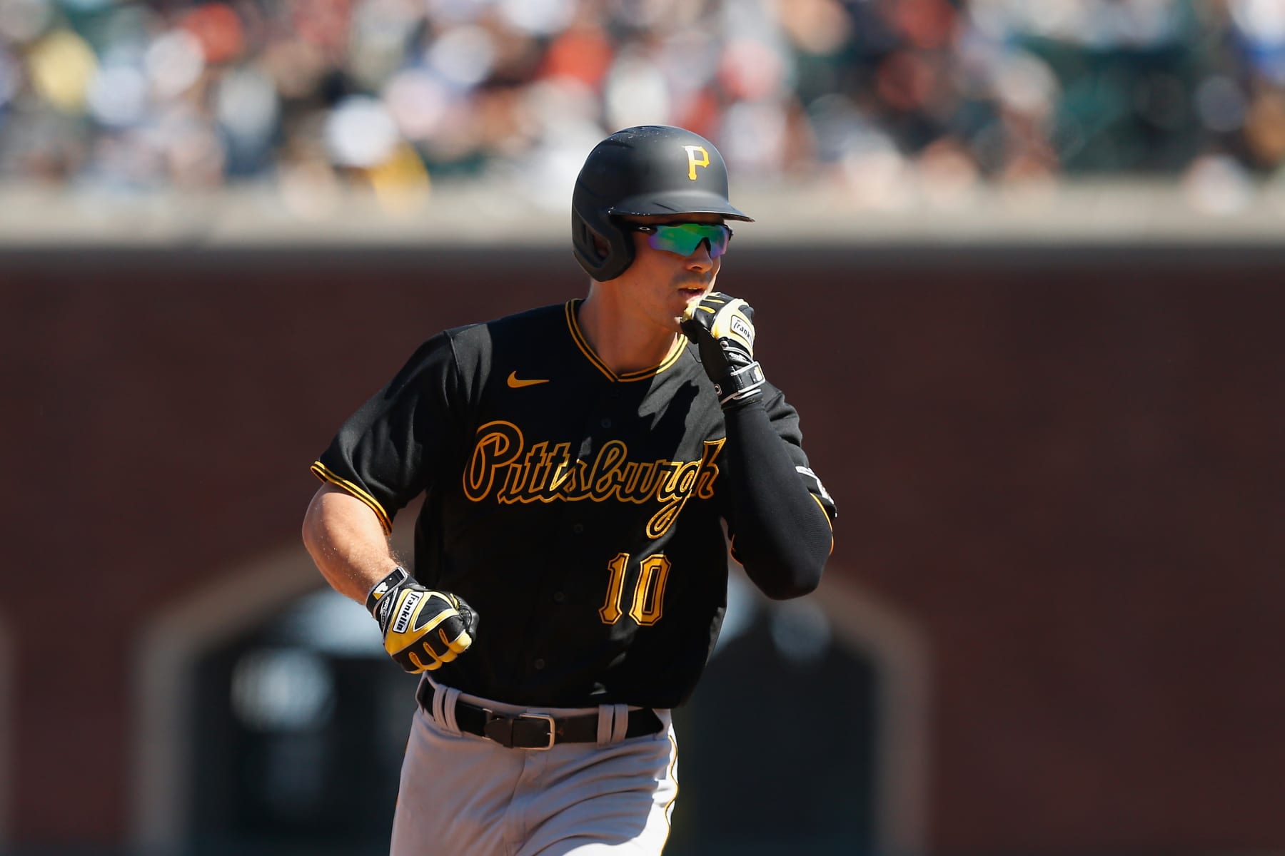 SAN FRANCISCO, CALIFORNIA - AUGUST 14: Bryan Reynolds #10 of the Pittsburgh Pirates reacts as he rounds the bases after hitting a three-run home run in the top of the seventh inning against the San Francisco Giants at Oracle Park on August 14, 2022 in San Francisco, California. (Photo by Lachlan Cunningham/Getty Images) SAN FRANCISCO, CALIFORNIA - AUGUST 14: Bryan Reynolds #10 of the Pittsburgh Pirates reacts as he rounds the bases after hitting a three-run home run in the top of the seventh inning against the San Francisco Giants at Oracle Park on August 14, 2022 in San Francisco, California. (Photo by Lachlan Cunningham/Getty Images)