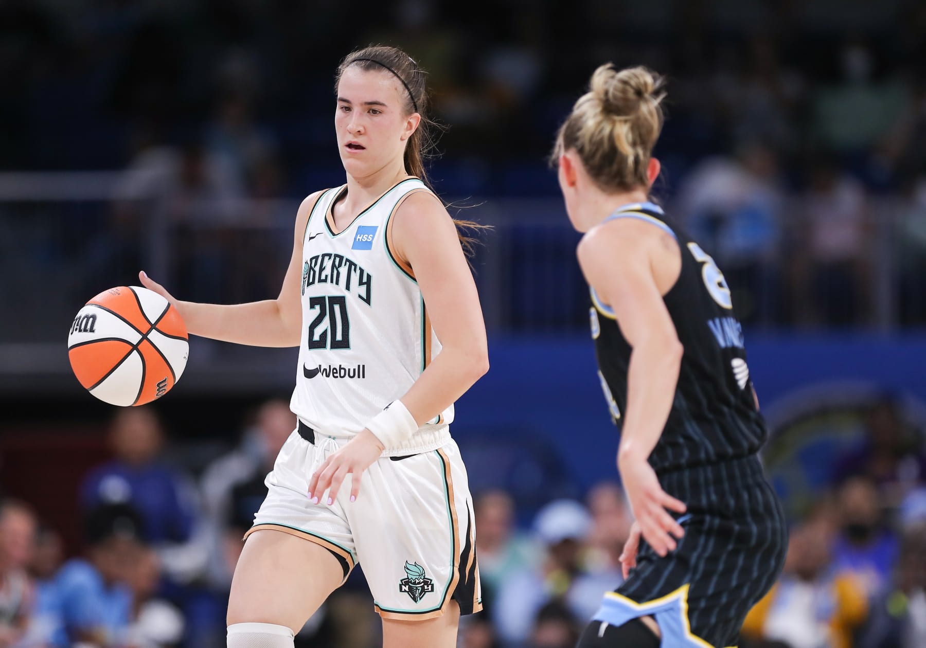 CHICAGO, IL - AUGUST 17: New York Liberty guard Sabrina Ionescu (20) in action during the first half of a WNBA first round game between the New York Liberty and the Chicago Sky on August 17, 2022, at Wintrust Arena in Chicago, IL. (Photo by Melissa Tamez/Icon Sportswire via Getty Images)