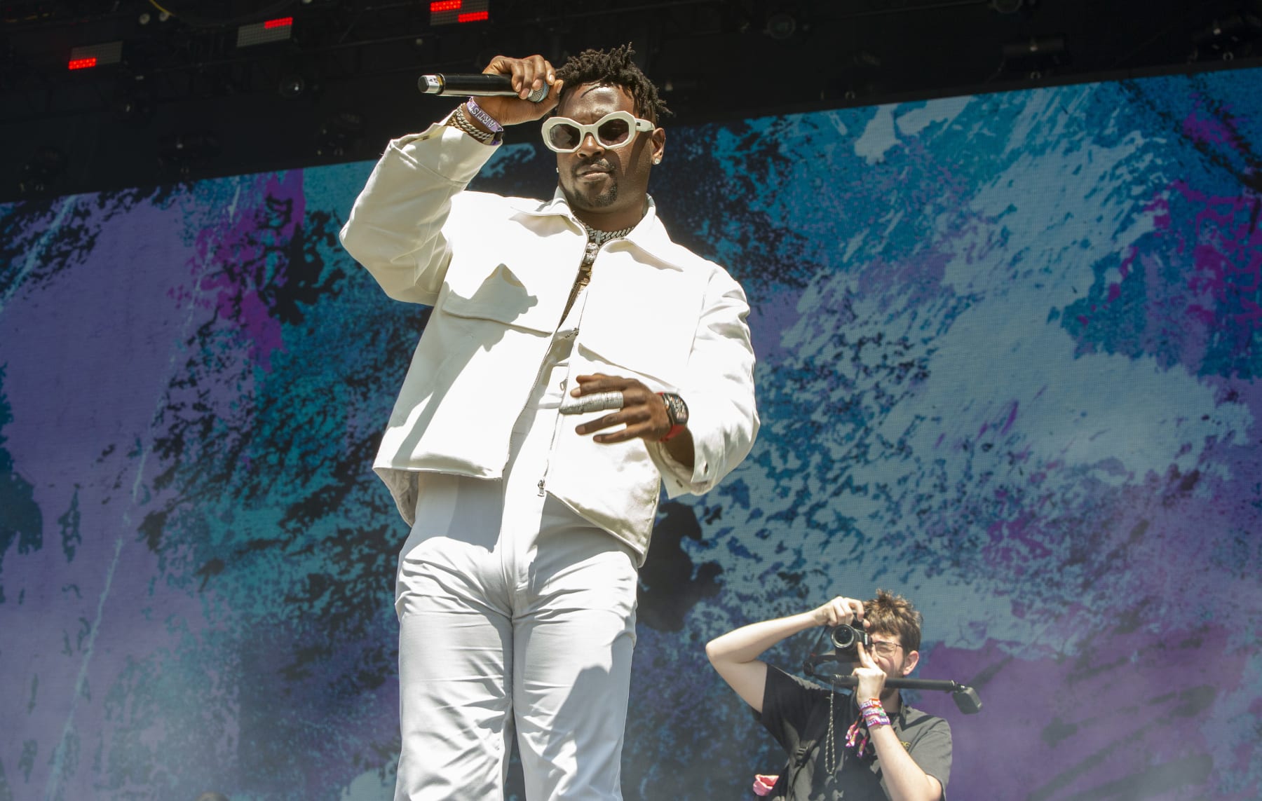 CHICAGO, ILLINOIS - JUNE 19: Professional football player Antonio Brown performs with GloUpJake at the Summer Smash Festival at Douglass Park on June 19, 2022 in Chicago, Illinois. (Photo by Barry Brecheisen/WireImage)
