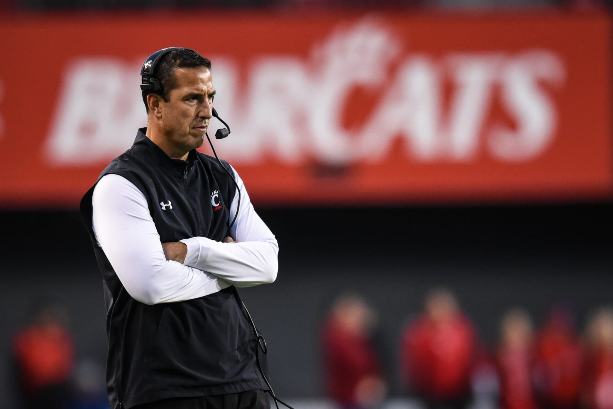 CINCINNATI, OH - NOVEMBER 06: Cincinnati head coach Luke Fickell during a college football game between the Tulsa Golden Hurricane and Cincinnati Bearcats on November 6, 2021 at Nippert Stadium in Cincinnati, OH. (Photo by James Black/Icon Sportswire via Getty Images) CINCINNATI, OH - NOVEMBER 06: Cincinnati head coach Luke Fickell during a college football game between the Tulsa Golden Hurricane and Cincinnati Bearcats on November 6, 2021 at Nippert Stadium in Cincinnati, OH. (Photo by James Black/Icon Sportswire via Getty Images)