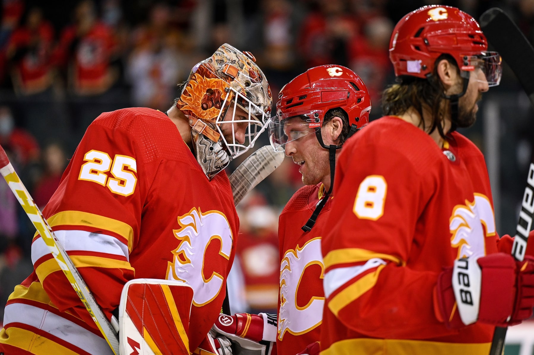 CALGARY, AB - NOVEMBER 23: Calgary Flames Goalie Jacob Markstrom (25) and Calgary Flames Left Wing Blake Coleman (20) celebrate their teams 5-2 win over the Chicago Blackhawks on November 23, 2021, at the Scotiabank Saddledome in Calgary, AB. (Photo by Brett Holmes/Icon Sportswire via Getty Images) CALGARY, AB - NOVEMBER 23: Calgary Flames Goalie Jacob Markstrom (25) and Calgary Flames Left Wing Blake Coleman (20) celebrate their teams 5-2 win over the Chicago Blackhawks on November 23, 2021, at the Scotiabank Saddledome in Calgary, AB. (Photo by Brett Holmes/Icon Sportswire via Getty Images)
