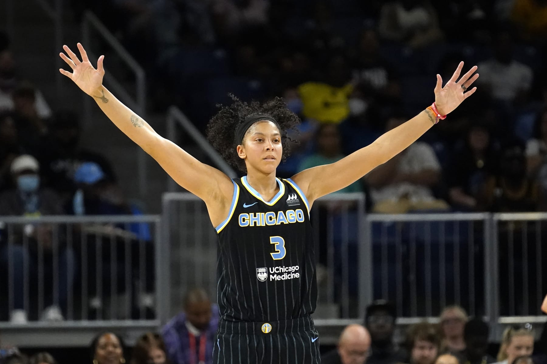 Chicago Sky's Candace Parker sets up on defense during the WNBA Commissioner's Cup basketball game against the Las Vegas Aces Tuesday, July 26, 2022, in Chicago. (AP Photo/Charles Rex Arbogast)