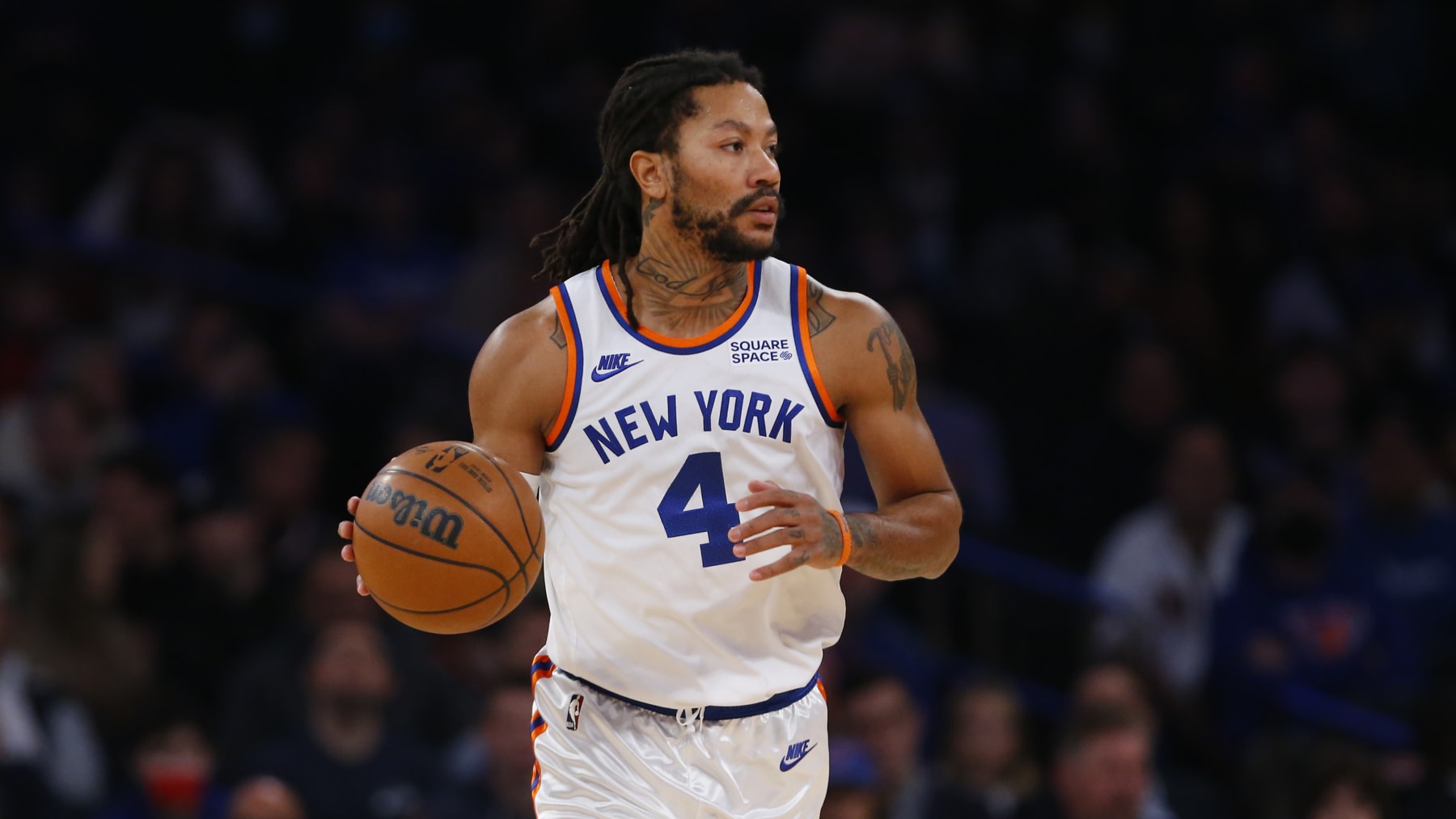 New York Knicks guard Derrick Rose (4) dribbles the ball against the Milwaukee Bucks during the first half of an NBA basketball game in New York, Sunday, Dec. 12, 2021. (AP Photo/Noah K. Murray)