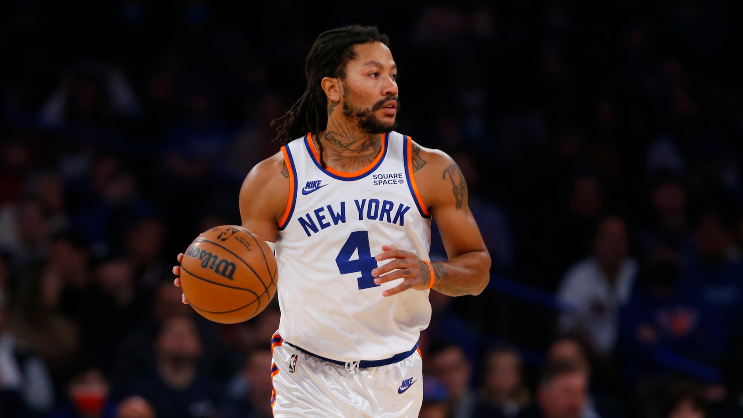 New York Knicks guard Derrick Rose (4) dribbles the ball against the Milwaukee Bucks during the first half of an NBA basketball game in New York, Sunday, Dec. 12, 2021. (AP Photo/Noah K. Murray)