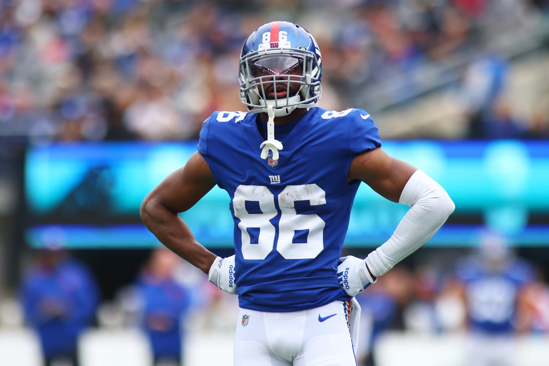 EAST RUTHERFORD, NEW JERSEY - OCTOBER 24: (NEW YORK DAILIES OUT) Darius Slayton #86 of the New York Giants in action against the Carolina Panthers at MetLife Stadium on October 24, 2021 in East Rutherford, New Jersey. New York Giants defeated the Carolina Panthers 25-3. (Photo by Mike Stobe/Getty Images)