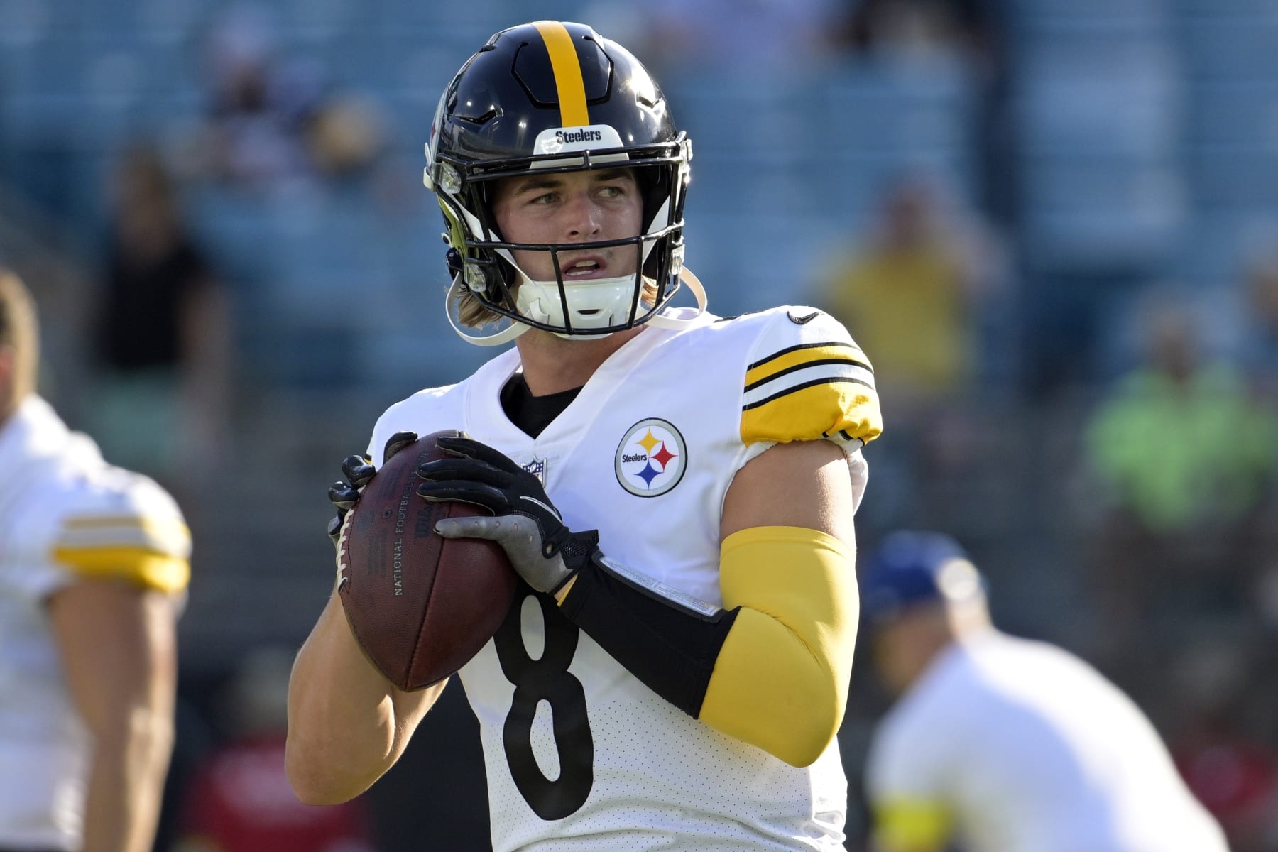 Pittsburgh Steelers quarterback Kenny Pickett (8) warms up before the first half of an NFL preseason football game against the Jacksonville Jaguars, Saturday, Aug. 20, 2022, in Jacksonville, Fla. (AP Photo/Phelan M. Ebenhack)