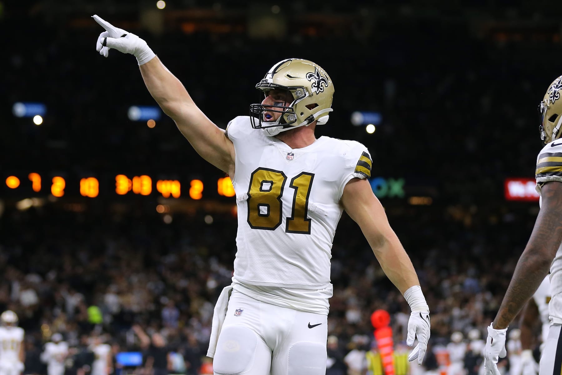 NEW ORLEANS, LOUISIANA - DECEMBER 02: Nick Vannett #81 of the New Orleans Saints reacts against the Dallas Cowboys during a game at the the Caesars Superdome on December 02, 2021 in New Orleans, Louisiana. (Photo by Jonathan Bachman/Getty Images)