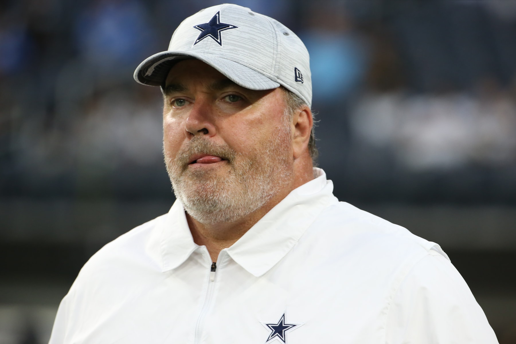 INGLEWOOD, CA - AUGUST 20: Dallas Cowboys head coach Mike McCarthy during the NFL preseason game between the Dallas Cowboys and the Los Angeles Chargers on August 20, 2022, at SoFi Stadium in Inglewood, CA. (Photo by Jevone Moore/Icon Sportswire via Getty Images)