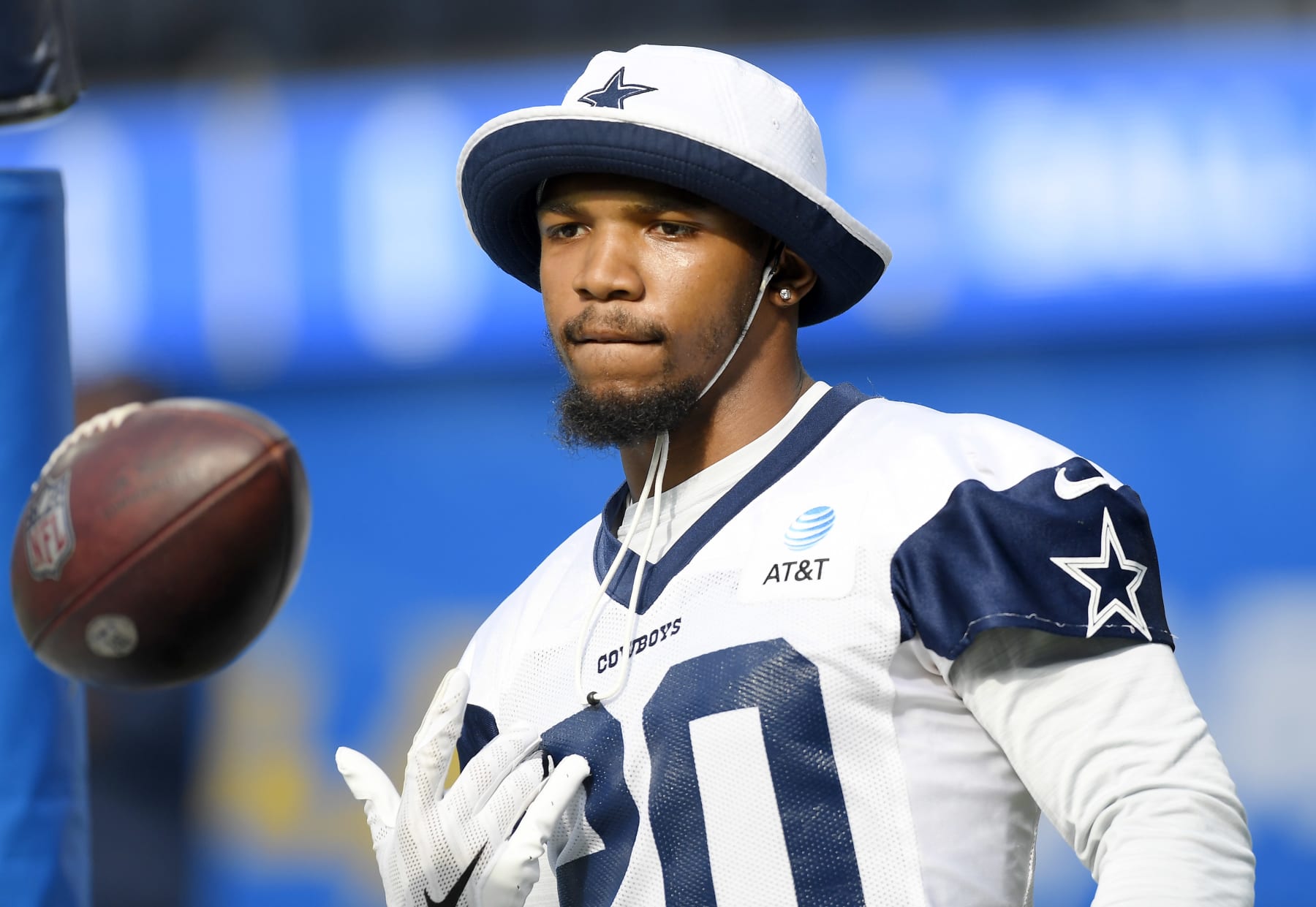 INGLEWOOD, CA - AUGUST 20: Running back Tony Pollard #20 of the Dallas Cowboys warms up before a preseason game against the Los Angeles Chargers at SoFi Stadium on August 20, 2022 in Inglewood, California. (Photo by Kevork Djansezian/Getty Images)
