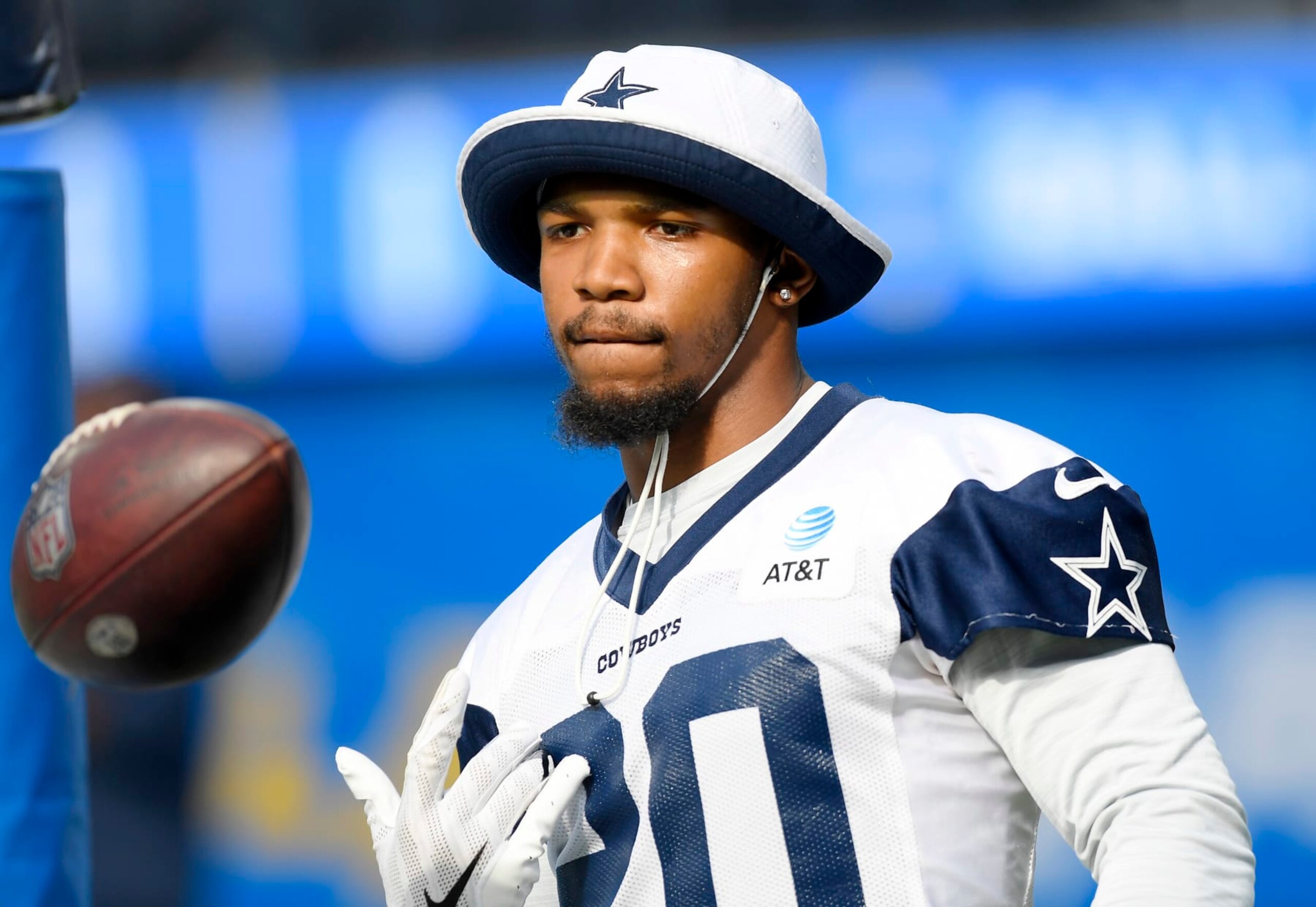 INGLEWOOD, CA - AUGUST 20: Running back Tony Pollard #20 of the Dallas Cowboys warms up before a preseason game against the Los Angeles Chargers at SoFi Stadium on August 20, 2022 in Inglewood, California. (Photo by Kevork Djansezian/Getty Images)