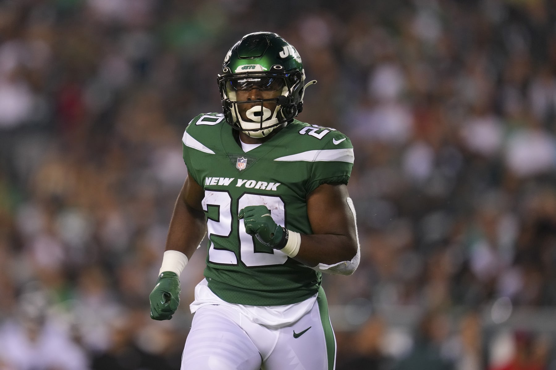 PHILADELPHIA, PA - AUGUST 12: Breece Hall #20 of the New York Jets looks on against the Philadelphia Eagles in the first half of the preseason game at Lincoln Financial Field on August 12, 2022 in Philadelphia, Pennsylvania. (Photo by Mitchell Leff/Getty Images)