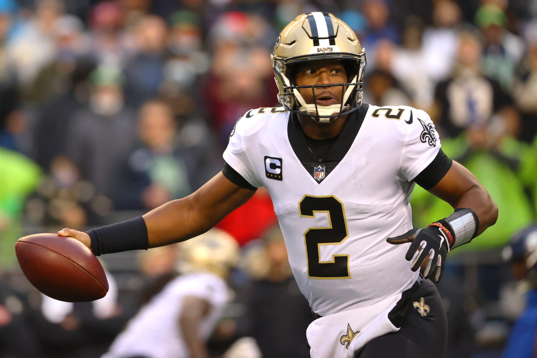 SEATTLE, WASHINGTON - OCTOBER 25: Jameis Winston #2 of the New Orleans Saints looks to throw the ball against the Seattle Seahawks during the first quarter at Lumen Field on October 25, 2021 in Seattle, Washington. (Photo by Abbie Parr/Getty Images)