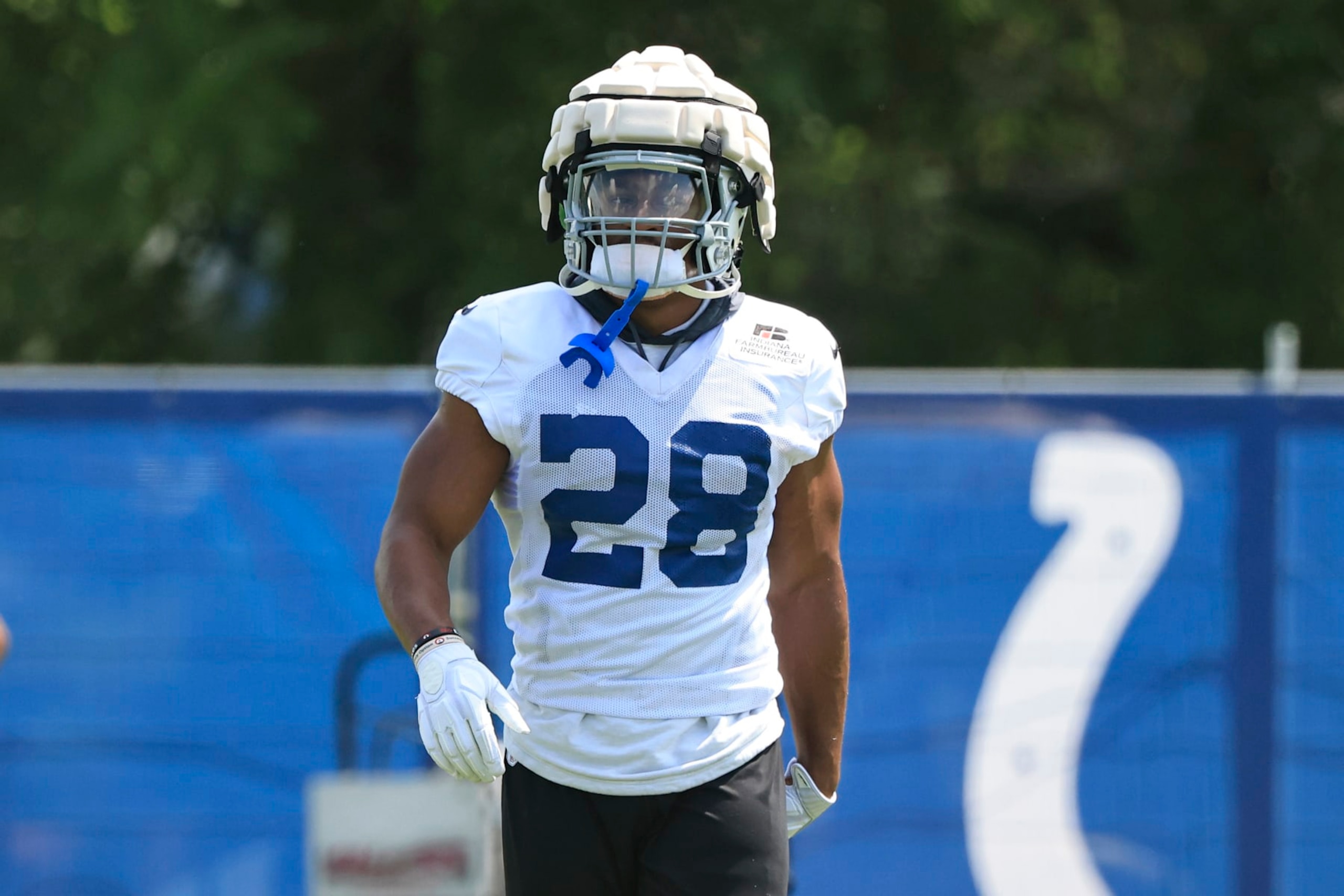 WESTFIELD, INDIANA - AUGUST 11: Jonathan Taylor #28 of the Indianapolis Colts on the field during training camp at Grand Park Sports Campus on August 11, 2022 in Westfield, Indiana. (Photo by Justin Casterline/Getty Images) WESTFIELD, INDIANA - AUGUST 11: Jonathan Taylor #28 of the Indianapolis Colts on the field during training camp at Grand Park Sports Campus on August 11, 2022 in Westfield, Indiana. (Photo by Justin Casterline/Getty Images)