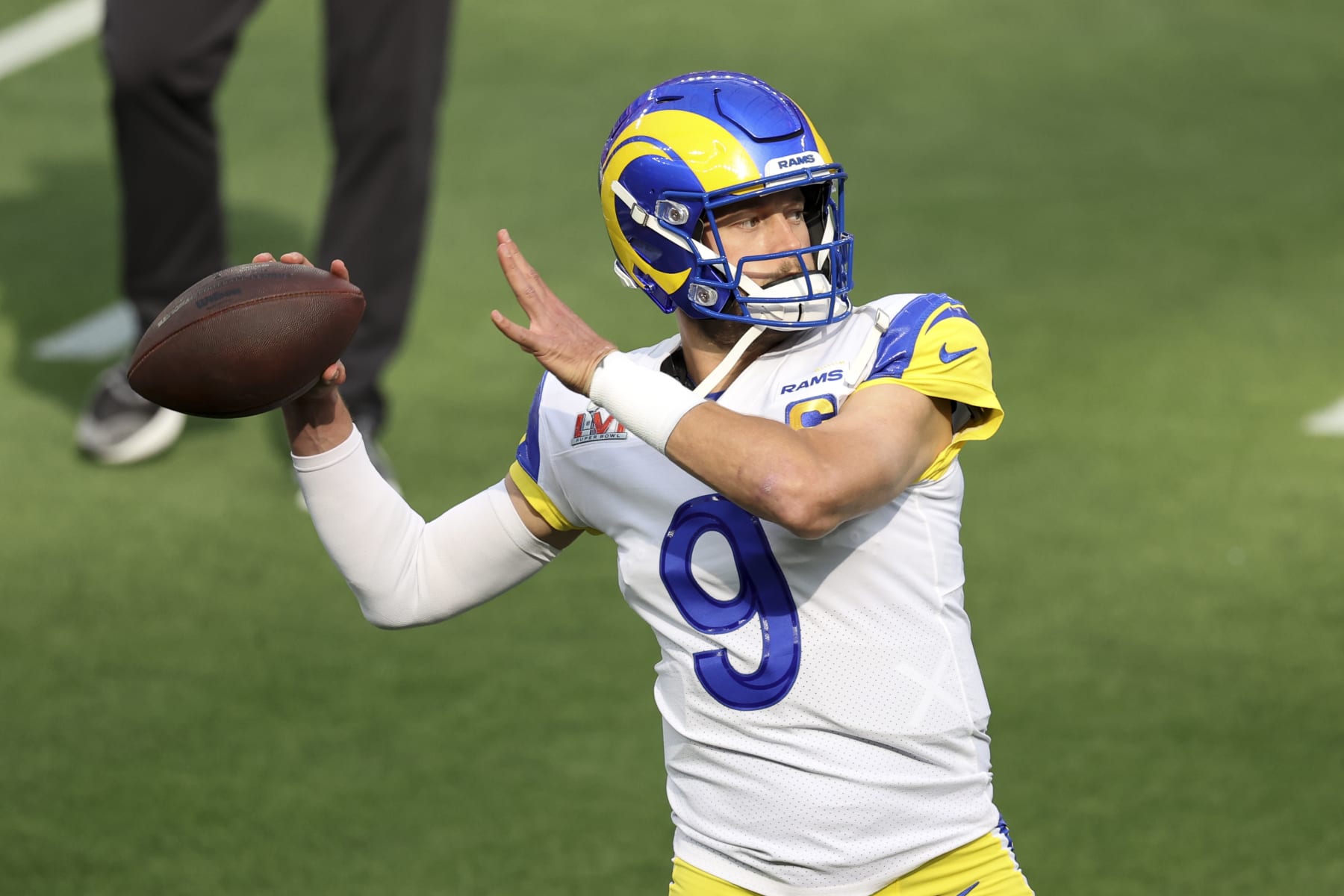 INGLEWOOD, CALIFORNIA - FEBRUARY 13: Matthew Stafford #9 of the Los Angeles Rams warms up prior to the NFL Super Bowl 56 football game against the Cincinnati Bengals at SoFi Stadium on February 13, 2022 in Inglewood, California. The Rams won 23-20. (Photo by Michael Owens/Getty Images)