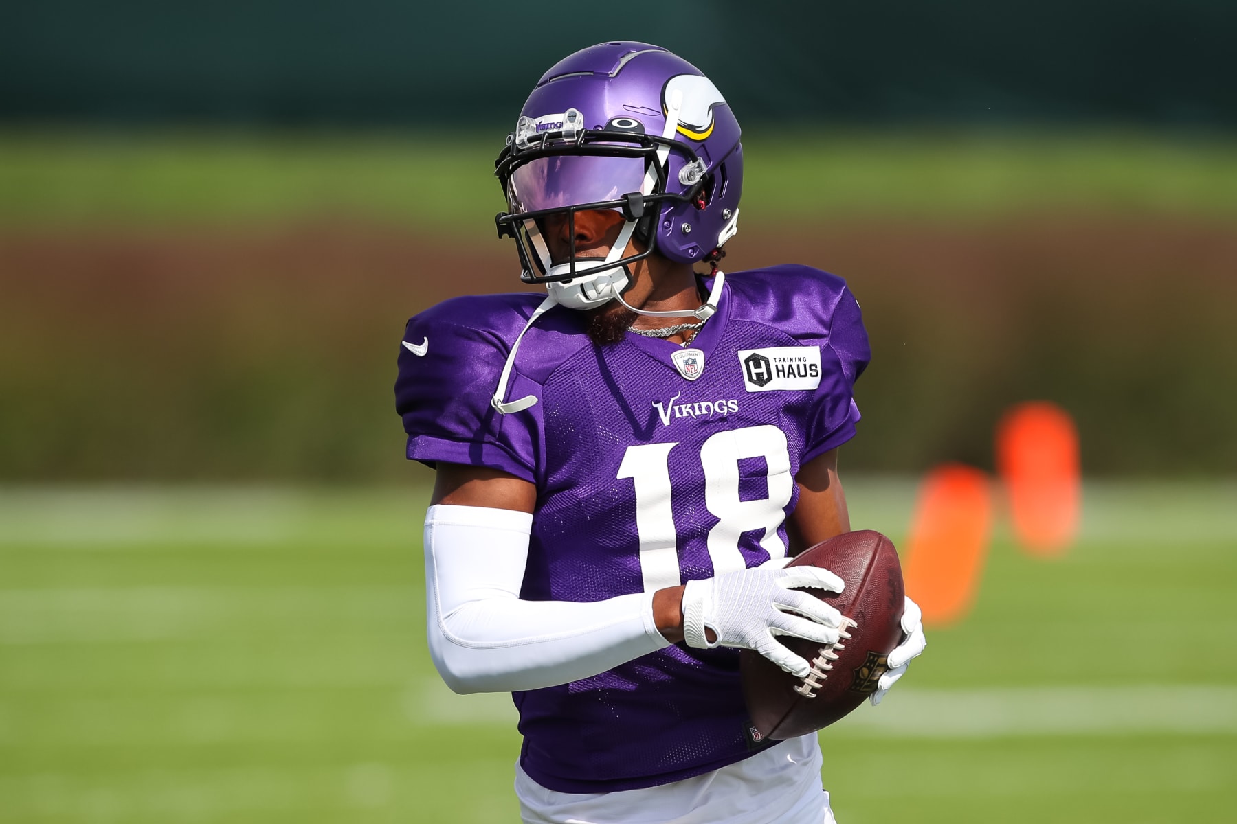 EAGAN, MN - AUGUST 18: Justin Jefferson #18 of the Minnesota Vikings catches a pass during a joint practice with the San Francisco 49ers at training camp at TCO Performance Center on August 18, 2022 in Eagan, Minnesota. (Photo by David Berding/Getty Images)