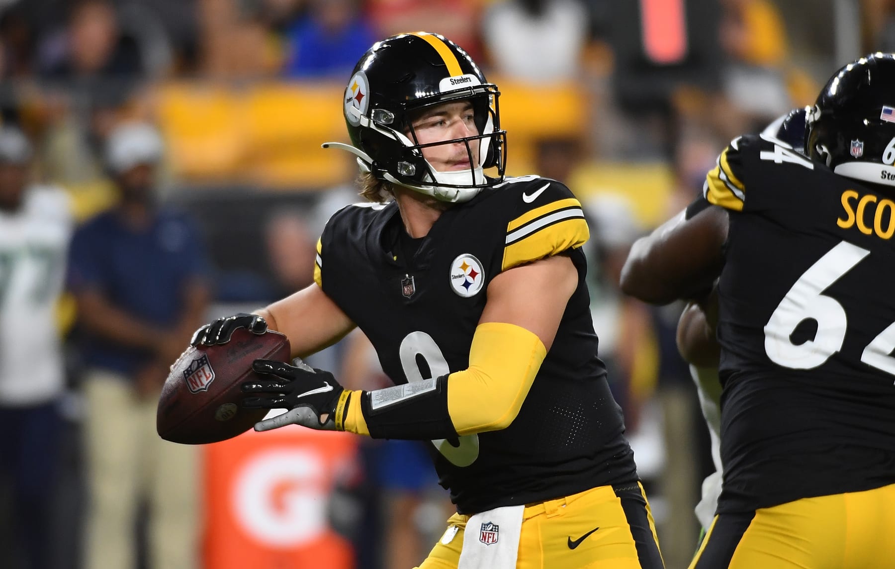 PITTSBURGH, PA - AUGUST 13: Kenny Pickett #8 of the Pittsburgh Steelers drops back to pass in the fourth quarter during a preseason game against the Seattle Seahawks at Acrisure Stadium on August 13, 2022 in Pittsburgh, Pennsylvania. (Photo by Justin Berl/Getty Images)