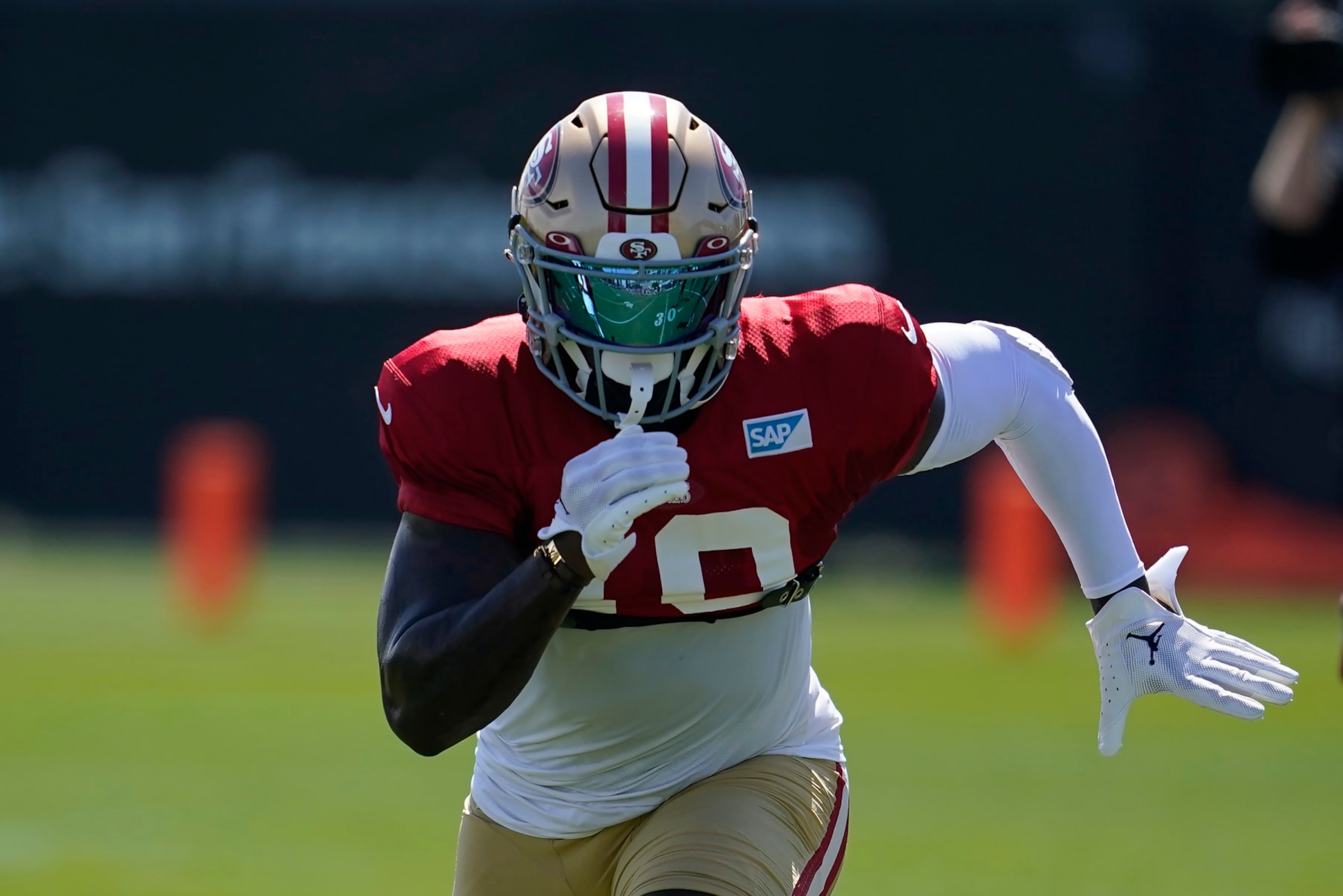 San Francisco 49ers wide receiver Deebo Samuel takes part in drills at the NFL football team's practice facility in Santa Clara, Calif., Friday, Aug. 5, 2022. (AP Photo/Jeff Chiu) San Francisco 49ers wide receiver Deebo Samuel takes part in drills at the NFL football team's practice facility in Santa Clara, Calif., Friday, Aug. 5, 2022. (AP Photo/Jeff Chiu)
