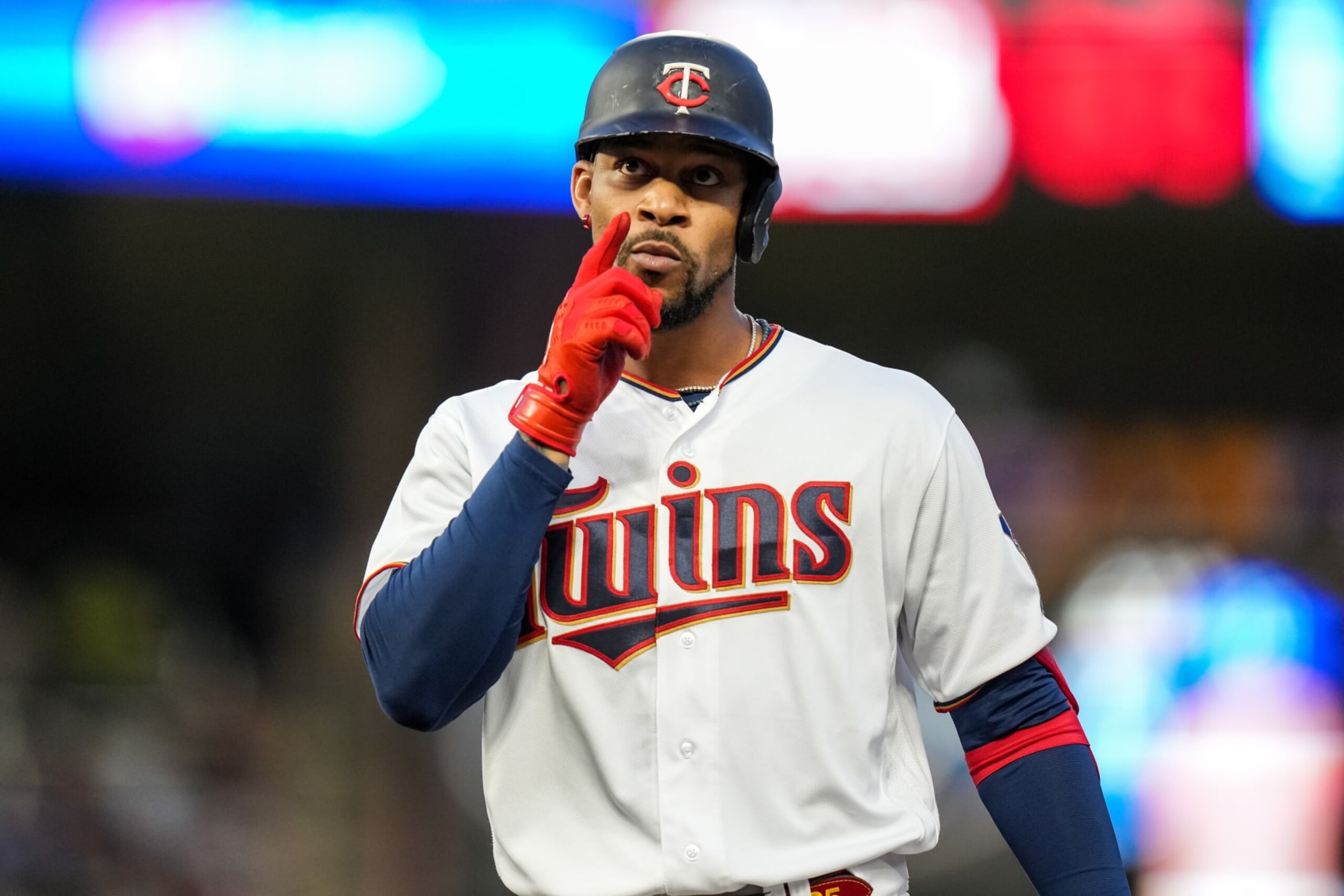 MINNEAPOLIS, MN - AUGUST 16: Byron Buxton #25 of the Minnesota Twins celebrates against the Kansas City Royals on August 16, 2022 at Target Field in Minneapolis, Minnesota. (Photo by Brace Hemmelgarn/Minnesota Twins/Getty Images) MINNEAPOLIS, MN - AUGUST 16: Byron Buxton #25 of the Minnesota Twins celebrates against the Kansas City Royals on August 16, 2022 at Target Field in Minneapolis, Minnesota. (Photo by Brace Hemmelgarn/Minnesota Twins/Getty Images)