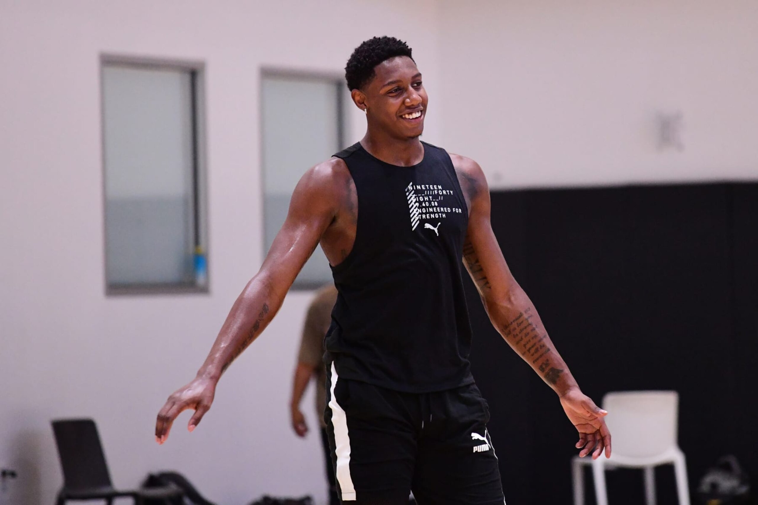 LOS ANGELES, CA - AUGUST 10: A behind the scenes photo of a RJ Barrett #9 of the New York Knicks workout on August 10, 2022 at Shalhevet High School in Los Angeles, California. NOTE TO USER: User expressly acknowledges and agrees that, by downloading and/or using this Photograph, user is consenting to the terms and conditions of the Getty Images License Agreement. Mandatory Copyright Notice: Copyright 2022 NBAE (Photo by Adam Pantozzi/NBAE via Getty Images)