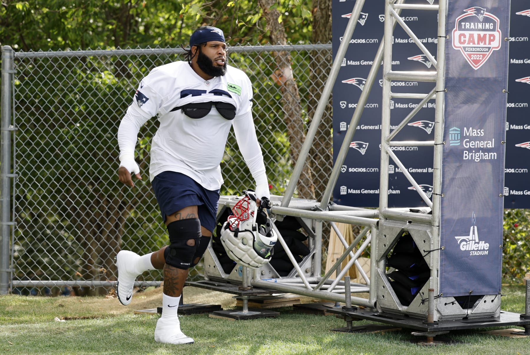 FOXBOROUGH, MA - JULY 29: New England Patriots offensive tackle Isaiah Wynn (76) during day 3 of New England Patriots training camp on July 29, 2022, at the Patriots Training Facility at Gillette Stadium in Foxborough, Massachusetts. (Photo by Fred Kfoury III/Icon Sportswire via Getty Images)
