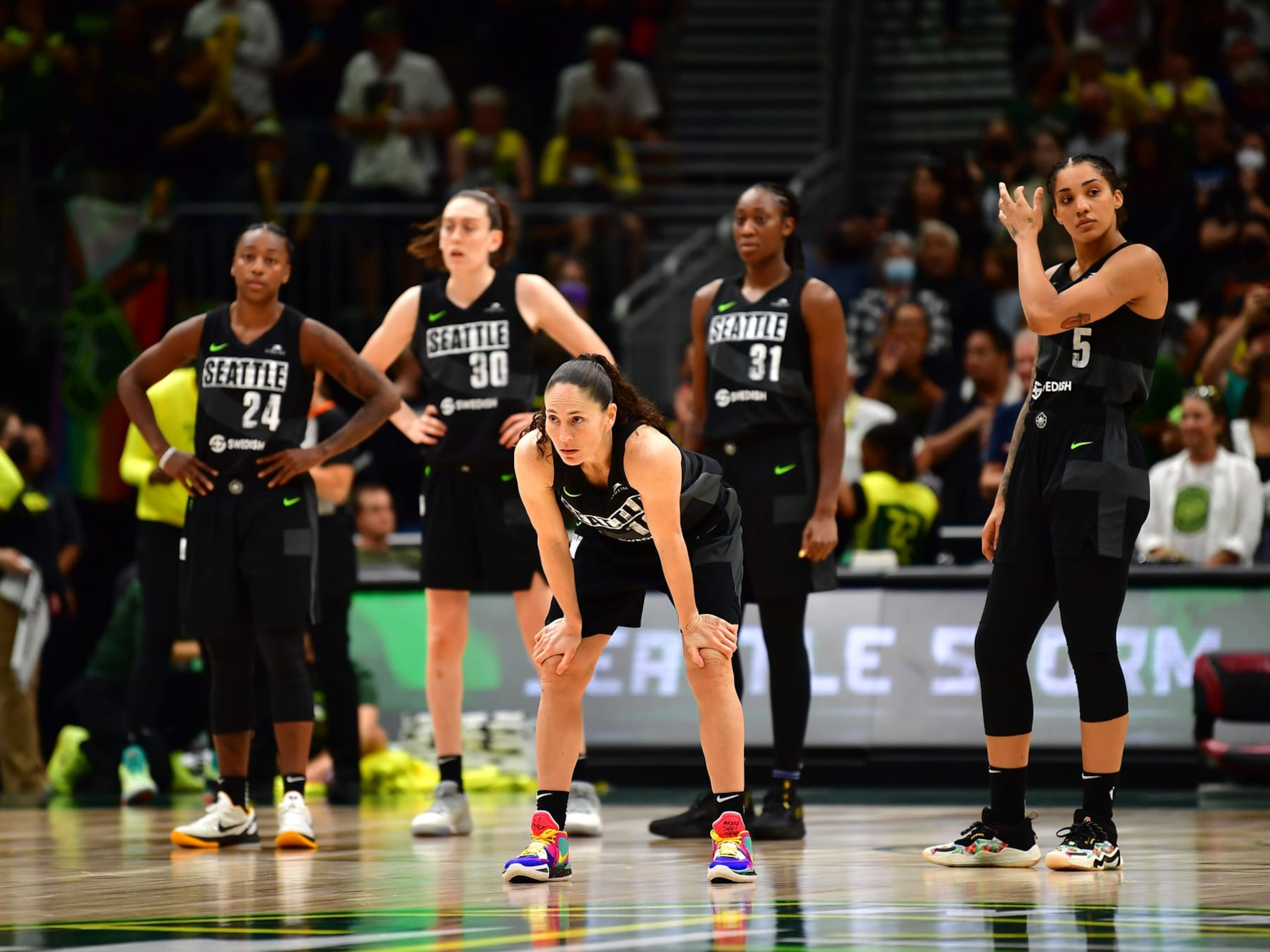 SEATTLE, WA - AUGUST 21: Sue Bird #10 of the Seattle Storm during the game against the Washington Mystics during Round 1 Game 2 of the 2022 WNBA Playoffs on August 21, 2022 at the Climate Pledge Arena in Seattle, Washington. NOTE TO USER: User expressly acknowledges and agrees that, by downloading and or using this photograph, User is consenting to the terms and conditions of the Getty Images License Agreement. Mandatory Copyright Notice: Copyright 2022 NBAE (Photo by Jane Gershovich/NBAE via Getty Images)
