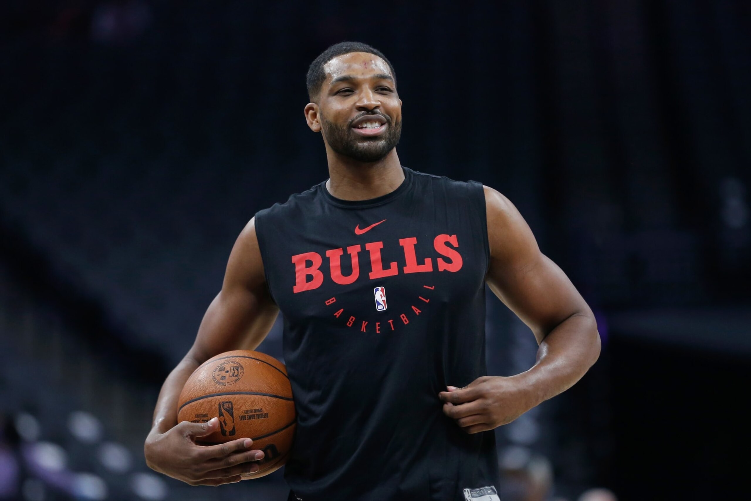 SACRAMENTO, CALIFORNIA - MARCH 14: Tristan Thompson #3 of the Chicago Bulls warms up before the game against the Sacramento Kings at Golden 1 Center on March 14, 2022 in Sacramento, California. NOTE TO USER: User expressly acknowledges and agrees that, by downloading and/or using this photograph, User is consenting to the terms and conditions of the Getty Images License Agreement. (Photo by Lachlan Cunningham/Getty Images)