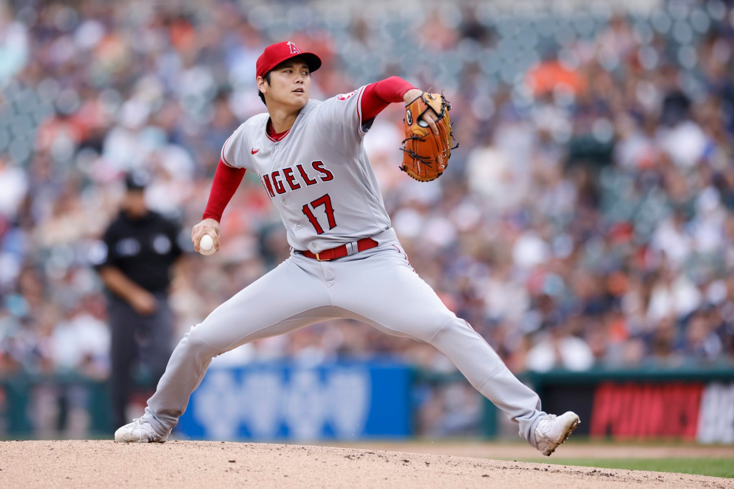 DETROIT, MI - AUGUST 21: Los Angeles Angels starting pitcher Shohei Ohtani (17) delivers a pitch during an MLB game against the Detroit Tigers on August 21, 2022 at Comerica Park in Detroit, Michigan. (Photo by Joe Robbins/Icon Sportswire via Getty Images)
