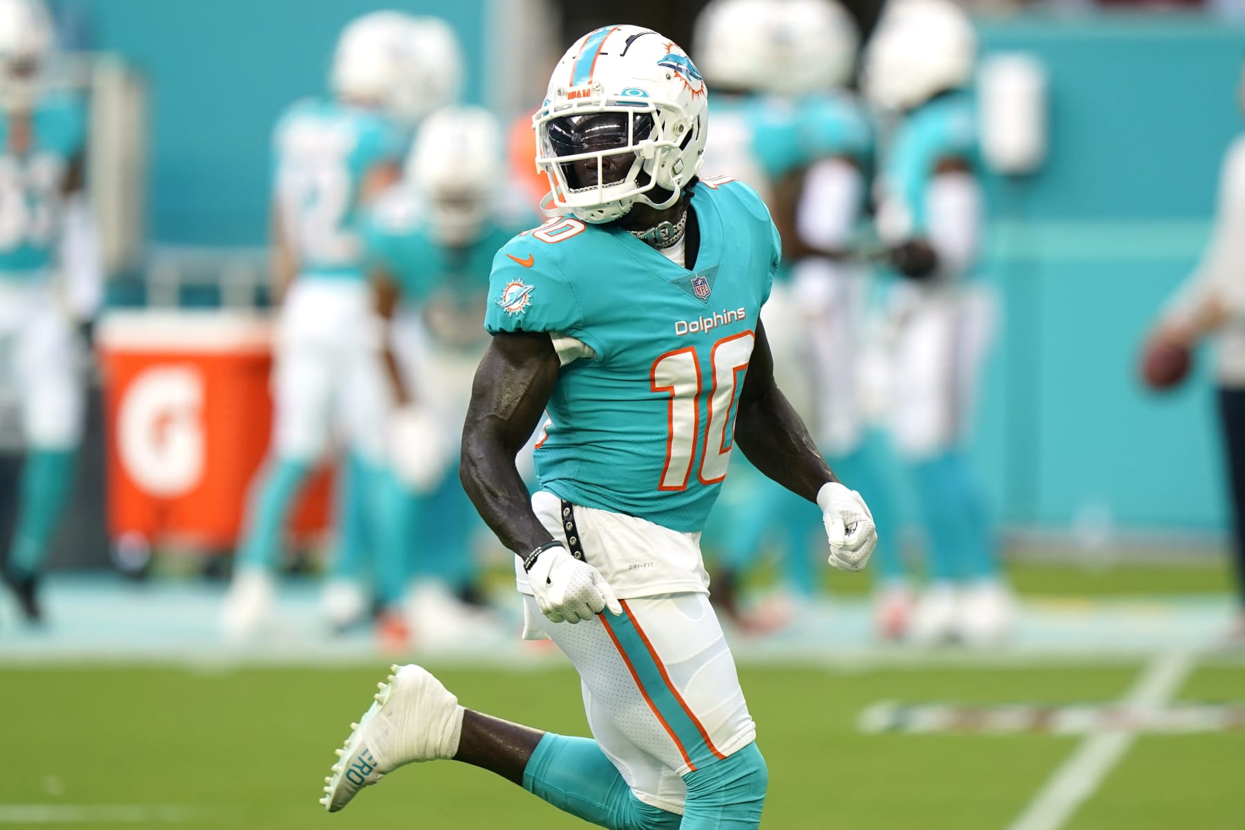 Miami Dolphins wide receiver Tyreek Hill (10) runs before a NFL preseason football game against the Las Vegas Raiders, Saturday, August 20, 2022, in Miami Gardens, Fla. (AP Photo/Wilfredo Lee)