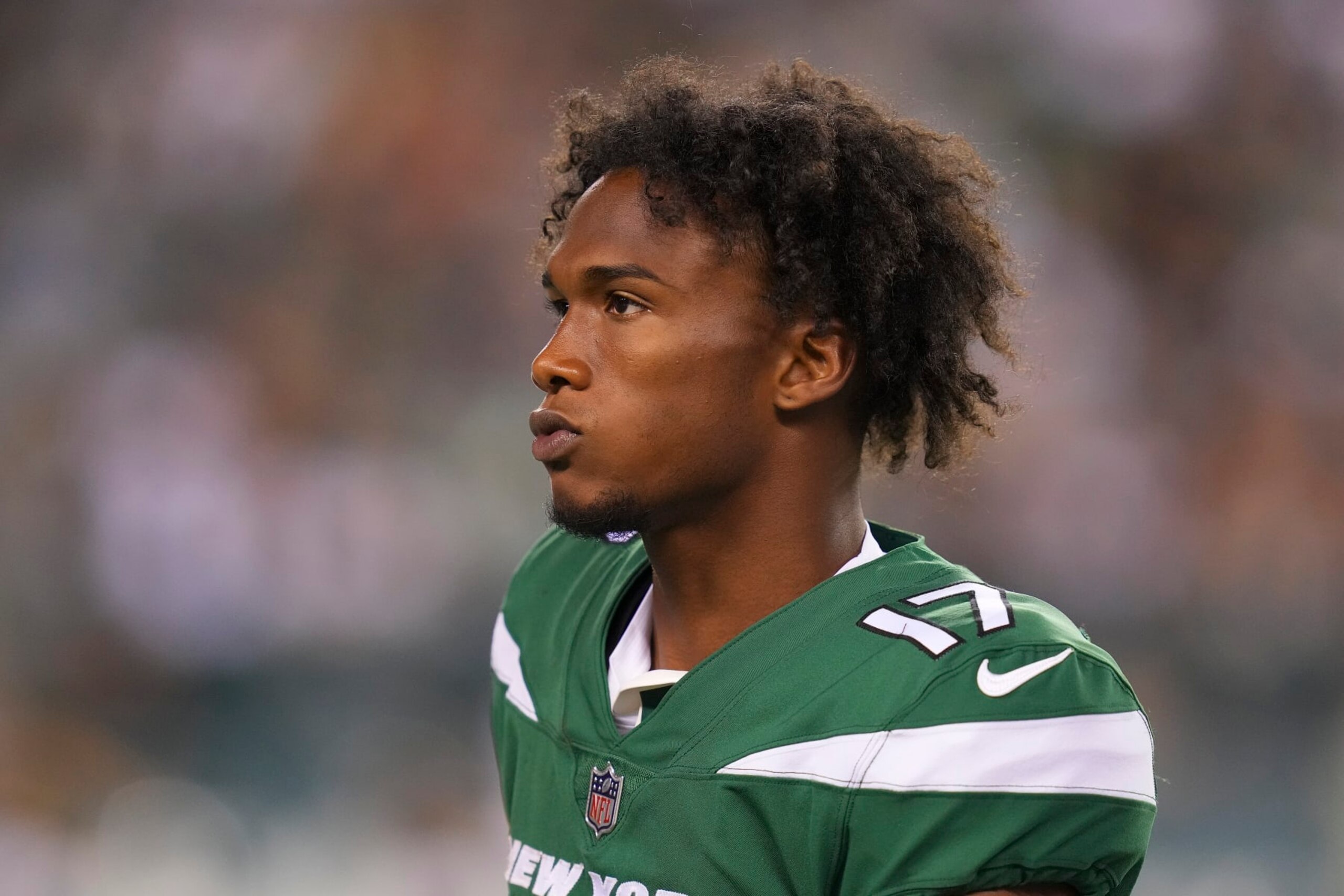 PHILADELPHIA, PA - AUGUST 12: Garrett Wilson #17 of the New York Jets looks on against the Philadelphia Eagles during the preseason game at Lincoln Financial Field on August 12, 2022 in Philadelphia, Pennsylvania. The Jets defeated the Eagles 24-21. (Photo by Mitchell Leff/Getty Images)