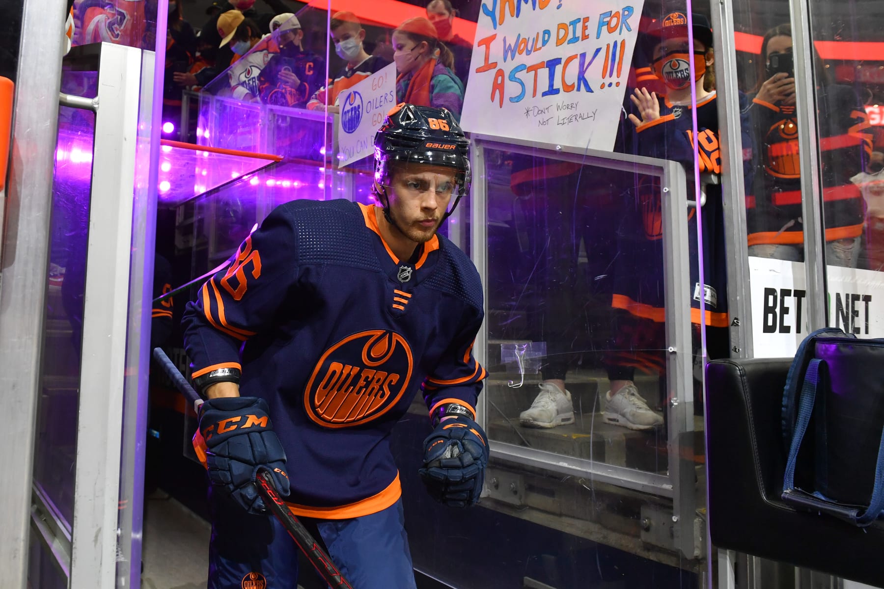 EDMONTON, AB - FEBRUARY 17: Philip Broberg #86 of the Edmonton Oilers walks to the ice prior to the game against the Anaheim Ducks on February 17, 2022 at Rogers Place in Edmonton, Alberta, Canada. (Photo by Andy Devlin/NHLI via Getty Images)