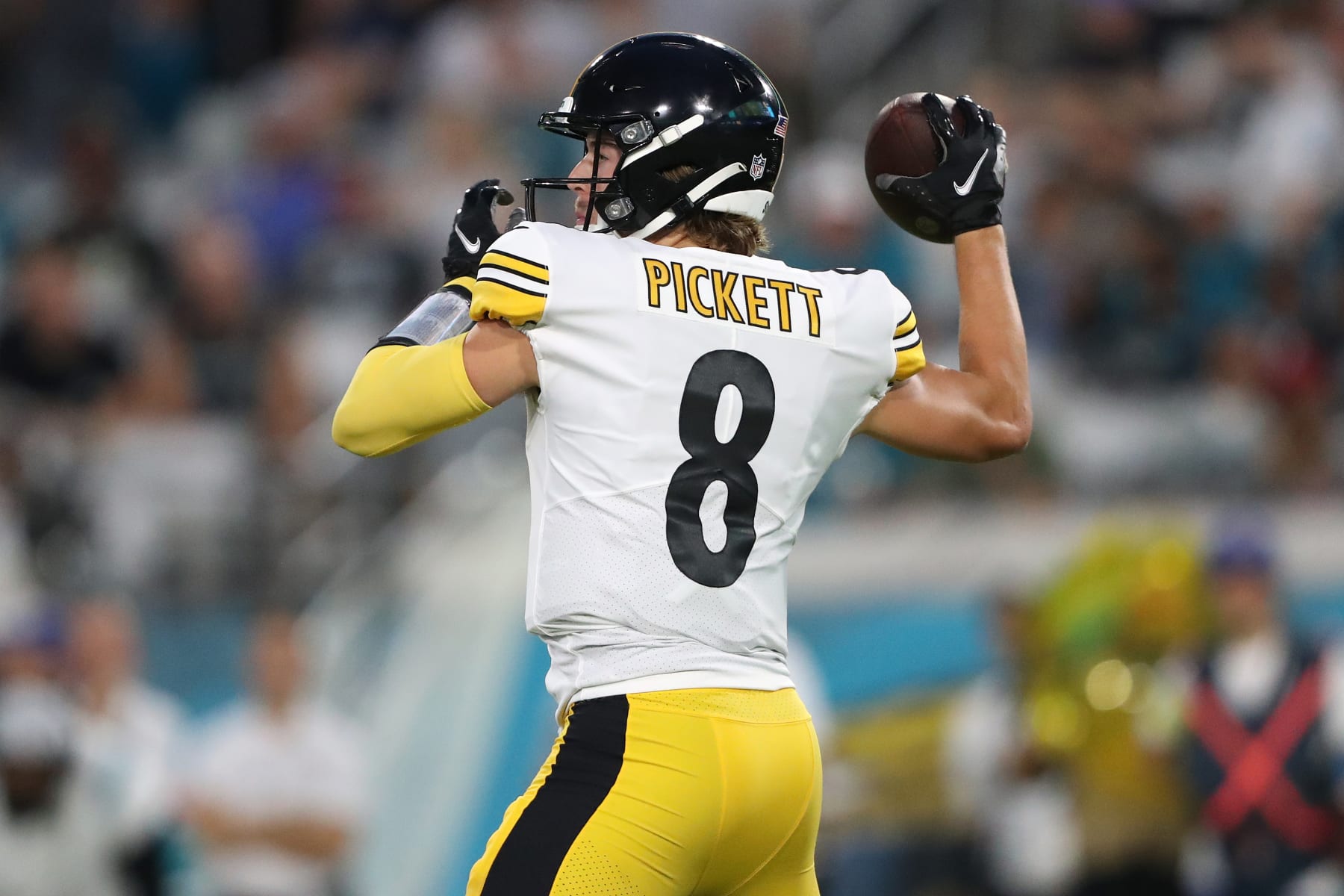JACKSONVILLE, FLORIDA - AUGUST 20: Kenny Pickett #8 of the Pittsburgh Steelers throws a pass during the first half of a preseason game against the Jacksonville Jaguars at TIAA Bank Field on August 20, 2022 in Jacksonville, Florida. (Photo by Courtney Culbreath/Getty Images)