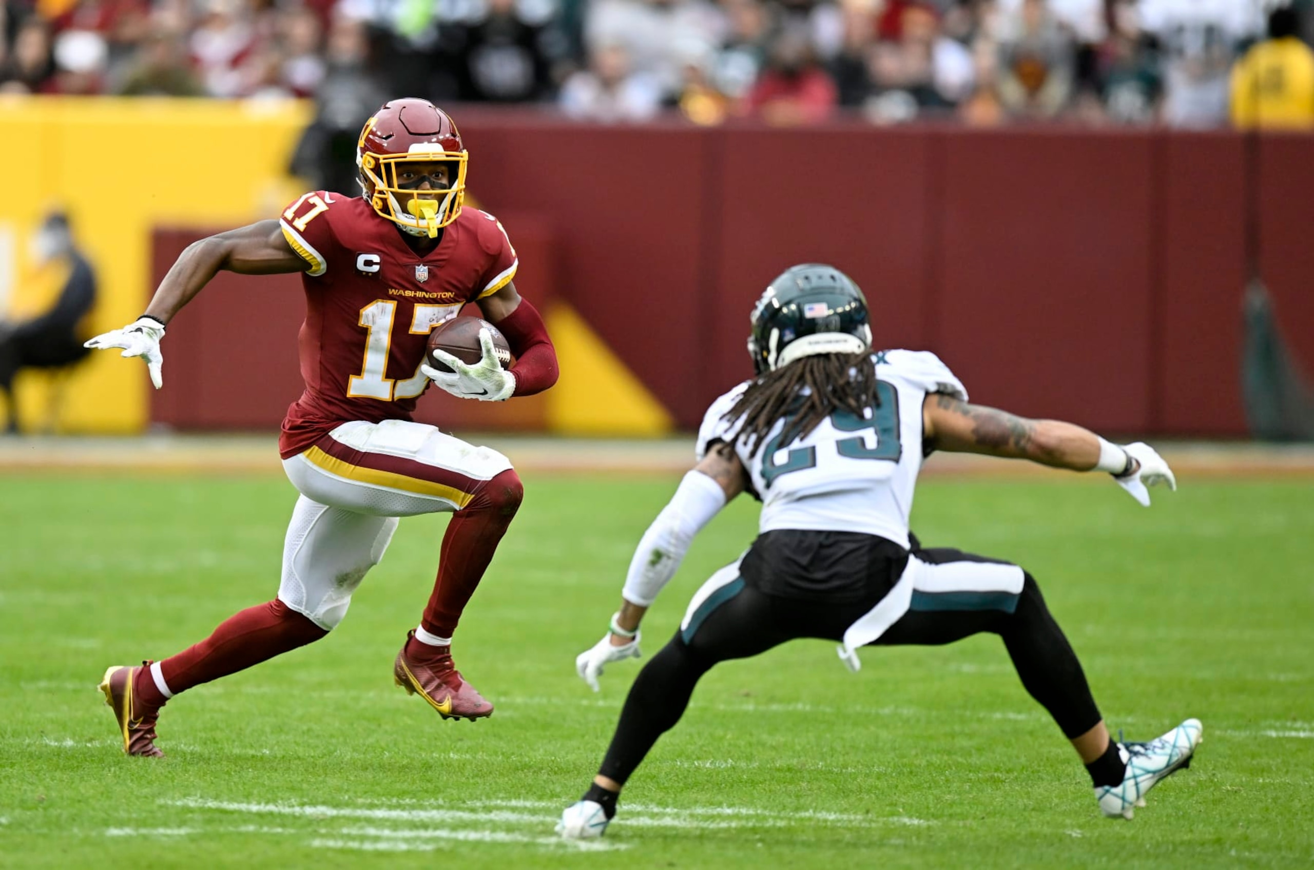 LANDOVER, MARYLAND - JANUARY 02: Terry McLaurin #17 of the Washington Football Team runs with the ball after making a catch against the Philadelphia Eagles at FedExField on January 02, 2022 in Landover, Maryland. (Photo by G Fiume/Getty Images) LANDOVER, MARYLAND - JANUARY 02: Terry McLaurin #17 of the Washington Football Team runs with the ball after making a catch against the Philadelphia Eagles at FedExField on January 02, 2022 in Landover, Maryland. (Photo by G Fiume/Getty Images)