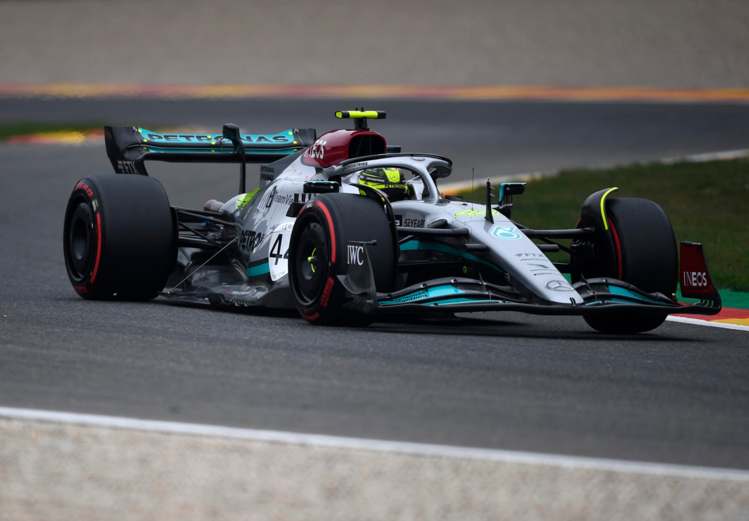 SPA, BELGIUM - AUGUST 27: Lewis Hamilton of Great Britain driving the (44) Mercedes AMG Petronas F1 Team W13 on track during final practice ahead of the F1 Grand Prix of Belgium at Circuit de Spa-Francorchamps on August 27, 2022 in Spa, Belgium. (Photo by Rudy Carezzevoli/Getty Images)