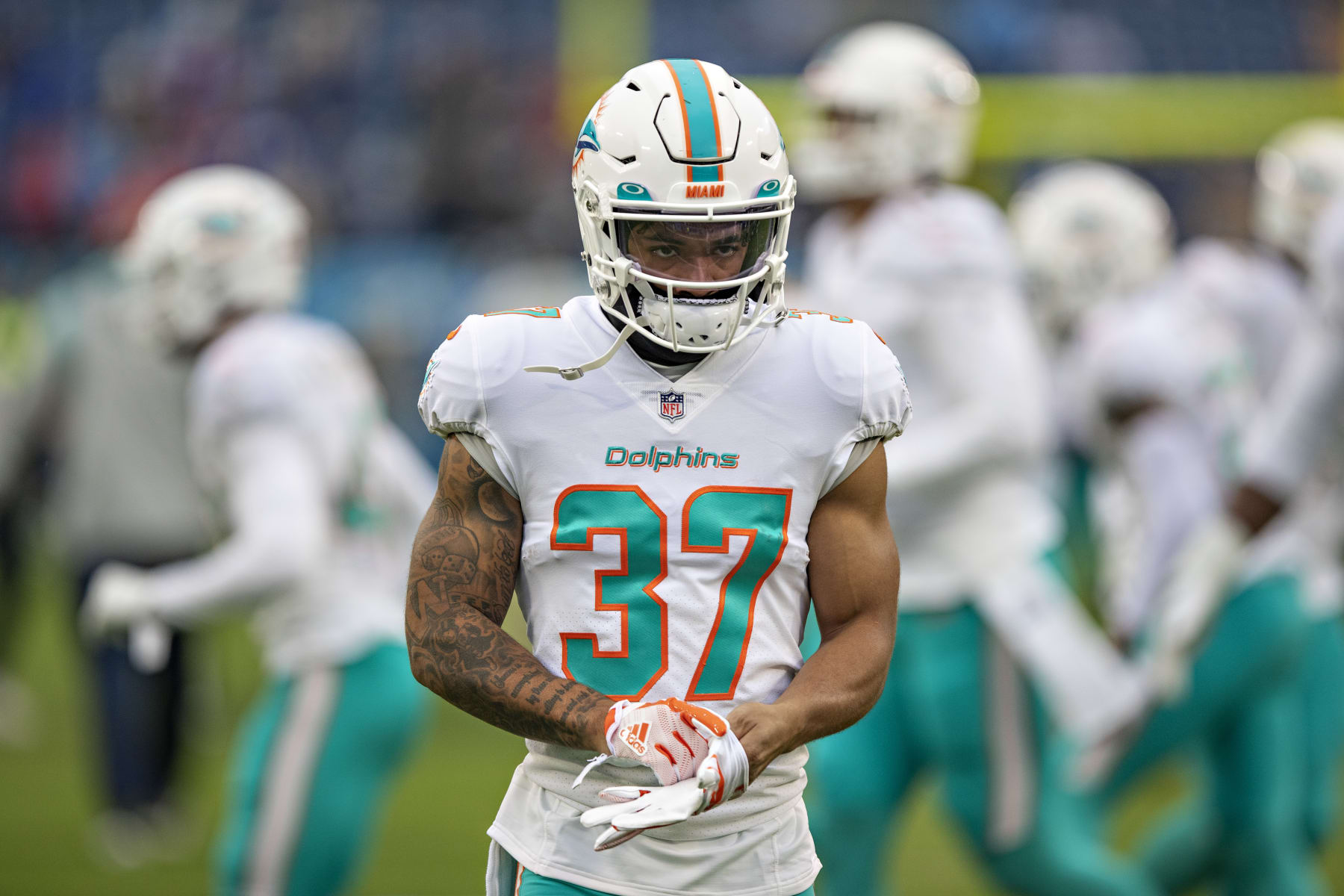 NASHVILLE, TENNESSEE - JANUARY 2:  Myles Gaskin #37 of the Miami Dolphins warms up before a game against the Tennessee Titans at Nissan Stadium on January 2, 2022 in Nashville, Tennessee.  The Titans defeated the Dolphins 34-3.  (Photo by Wesley Hitt/Getty Images)