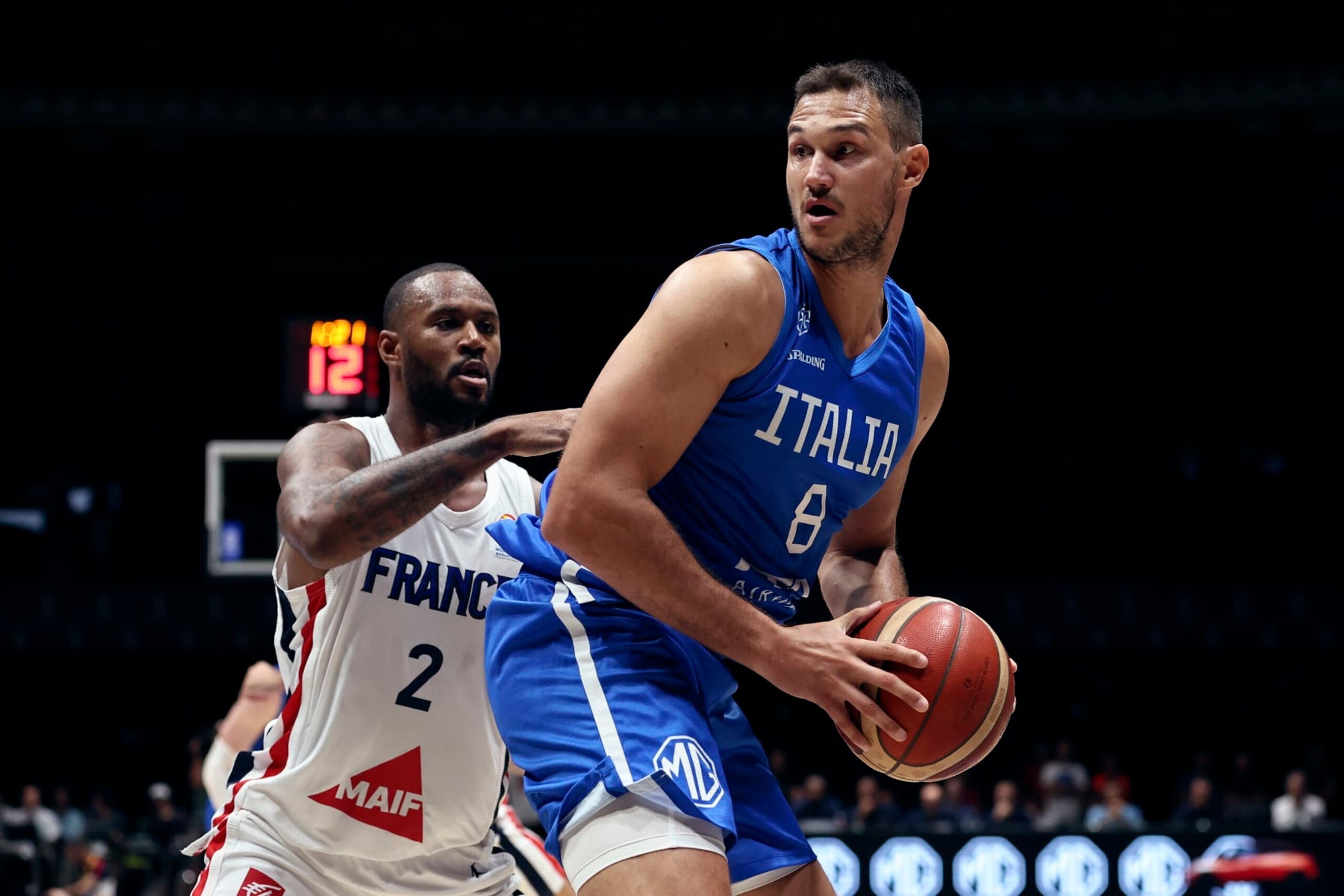 BOLOGNA, ITALY - AUGUST 12: Danilo Gallinari #8 of Italy in action during the basketball International Friendly match between Italy and France at Unipol Arena on August 12, 2022 in Bologna, Italy. (Photo by Giuseppe Cottini/Getty Images)