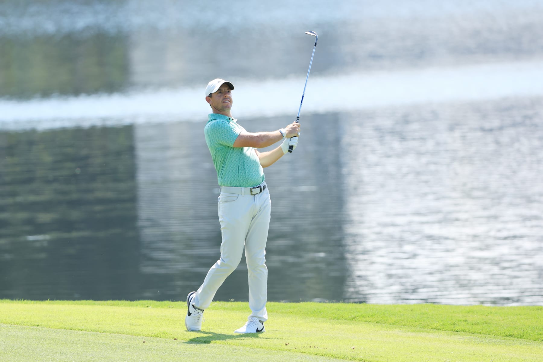 ATLANTA, GEORGIA - AUGUST 28: Rory McIlroy of Northern Ireland plays a shot on the eighth hole during the final round of the TOUR Championship at East Lake Golf Club on August 28, 2022 in Atlanta, Georgia. (Photo by Sam Greenwood/Getty Images)