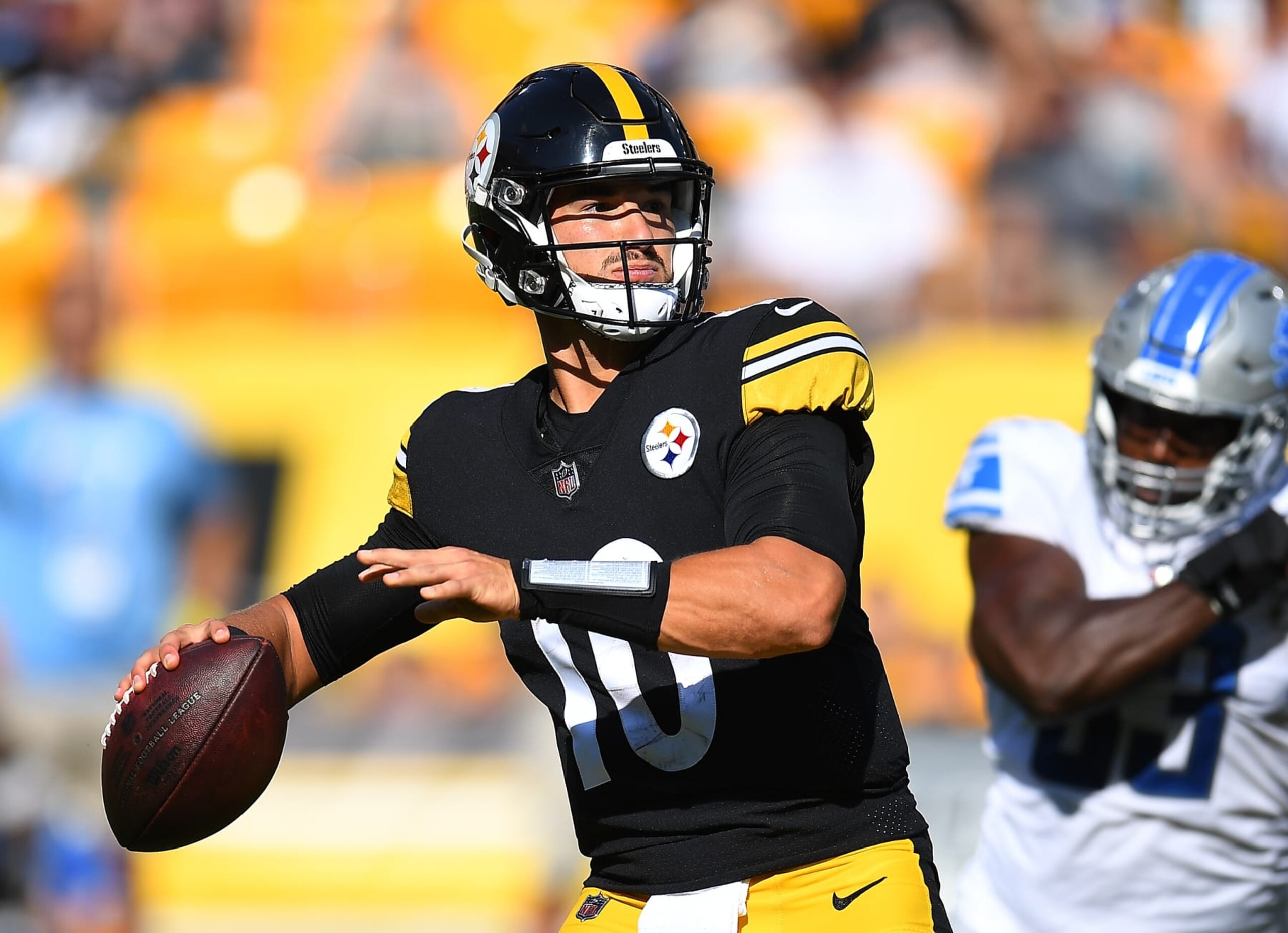 PITTSBURGH, PA - AUGUST 28:  Mitch Trubisky #10 of the Pittsburgh Steelers looks to pass during the first quarter against the Detroit Lions at Acrisure Stadium on August 28, 2022 in Pittsburgh, Pennsylvania. (Photo by Joe Sargent/Getty Images)
