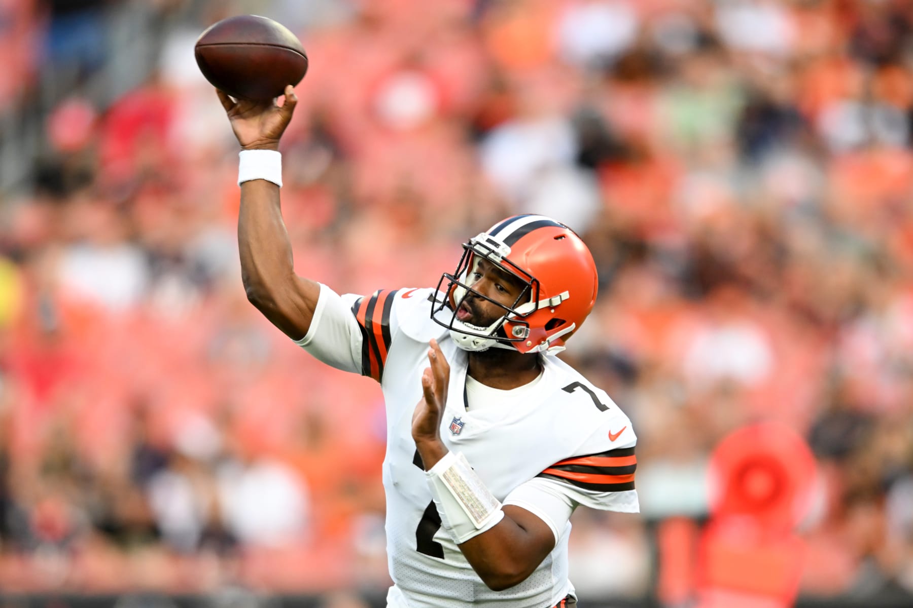 CLEVELAND, OH - AUGUST 27: Jacoby Brissett #7 of the Cleveland Browns throws a pass during the first half of a preseason game against the Chicago Bears at FirstEnergy Stadium on August 27, 2022 in Cleveland, Ohio. (Photo by Nick Cammett/Getty Images)