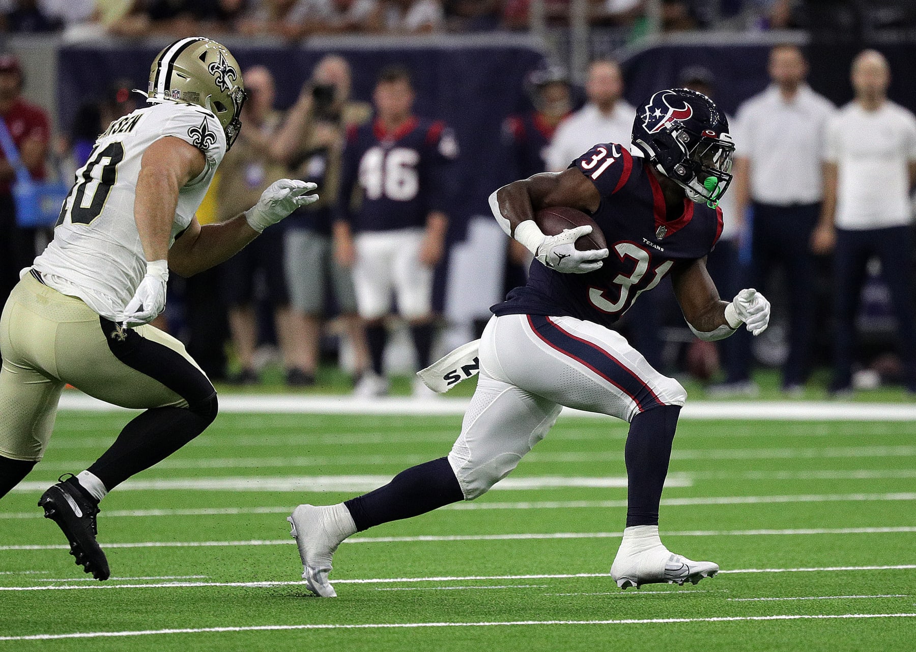 HOUSTON, TEXAS - AUGUST 13: Dameon Pierce #31 of the Houston Texans rushes in the second quarter against the New Orleans Saints during a preseason game at NRG Stadium on August 13, 2022 in Houston, Texas. (Photo by Bob Levey/Getty Images)