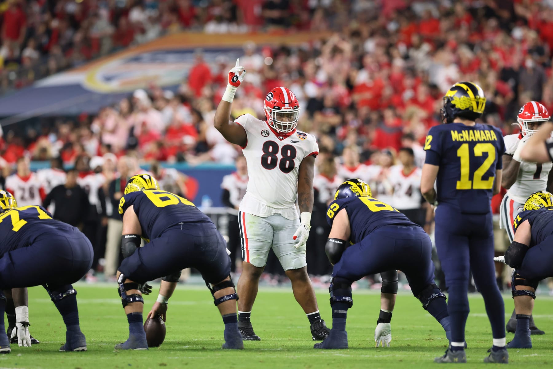 College Football: Orange Bowl: Georgia Jalen Carter (88) points to the sky vs Michigan at Hard Rock Stadium. Miami Gardens, FL 12/31/2021 CREDIT: David E. Klutho (Photo by David E. Klutho/Sports Illustrated via Getty Images) (Set Number: X163896 TK1)
