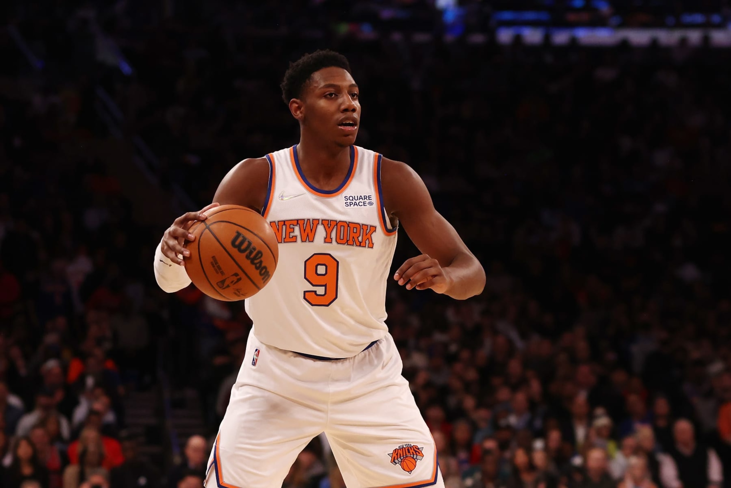 NEW YORK, NEW YORK - MARCH 28: RJ Barrett #9 of the New York Knicks in action against the Chicago Bulls at Madison Square Garden on March 28, 2022 in New York City. NOTE TO USER: User expressly acknowledges and agrees that, by downloading and or using this photograph, User is consenting to the terms and conditions of the Getty Images License Agreement. New York Knicks defeated the Chicago Bulls 109-104. (Photo by Mike Stobe/Getty Images)