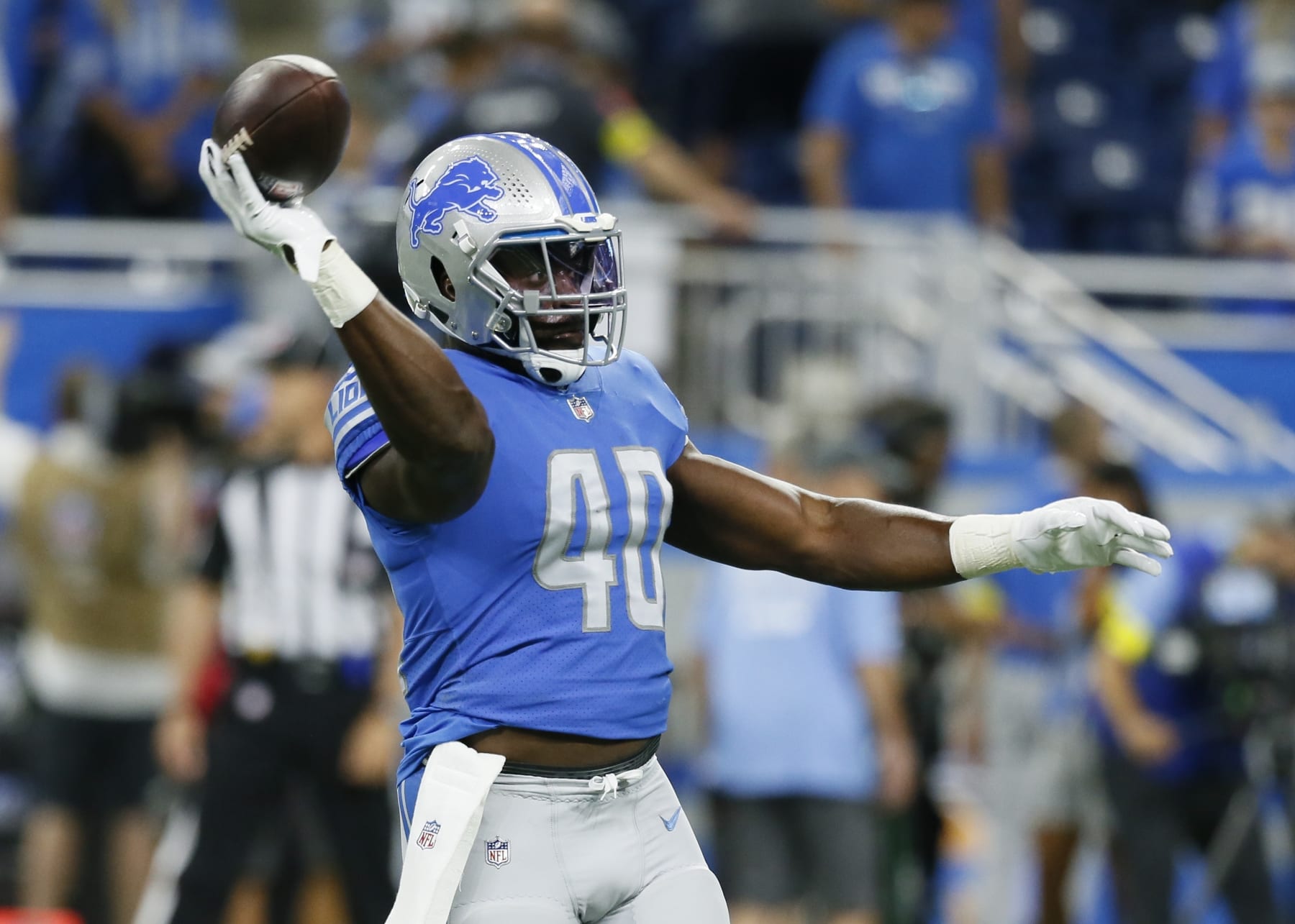 Detroit Lions linebacker Jarrad Davis (40) was up for a preseason NFL football game against the Atlanta Falcons, Friday, Aug. 12, 2022, in Detroit. (AP Photo/Duane Burleson)
