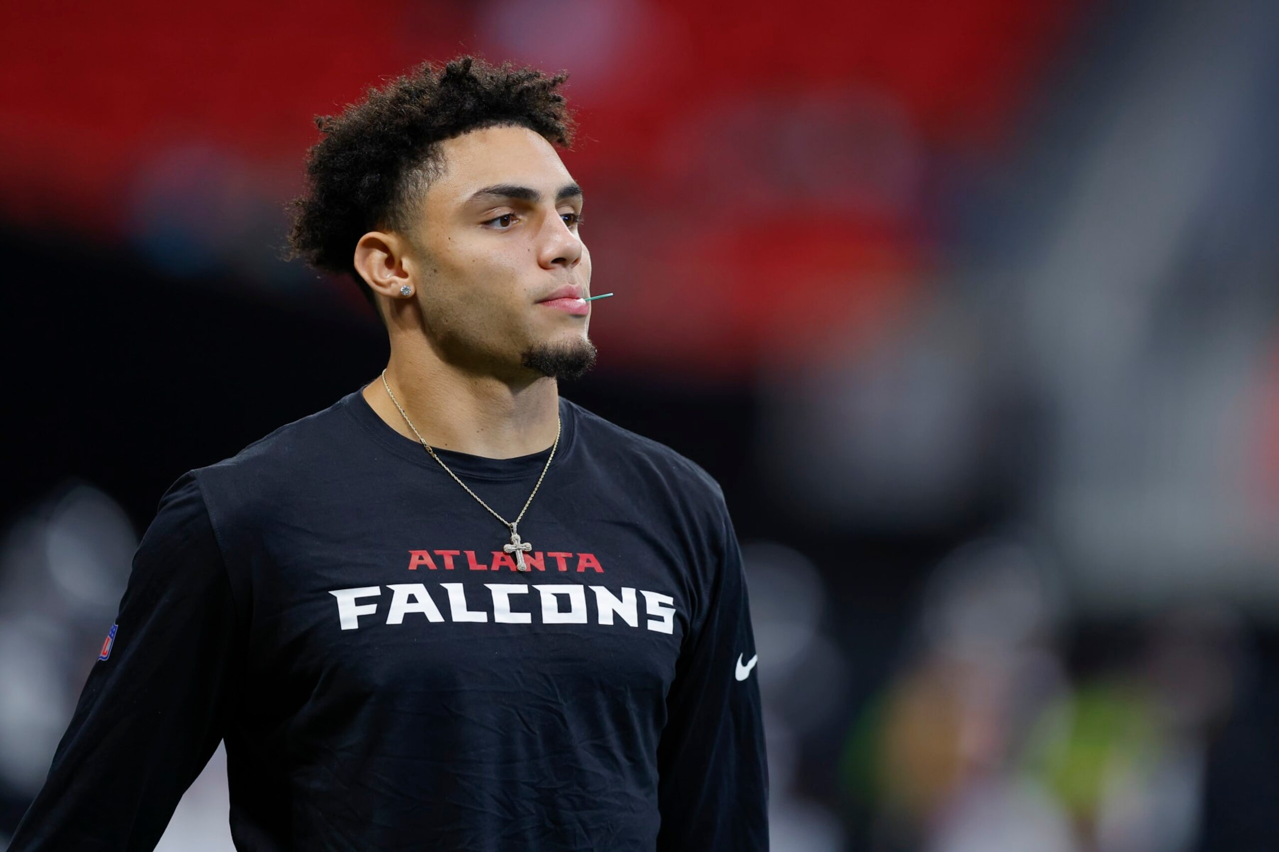 ATLANTA, GA - AUGUST 27: Drake London #5 of the Atlanta Falcons is not dressed prior to a preseason game against the Jacksonville Jaguars at Mercedes-Benz Stadium on August 27, 2022 in Atlanta, Georgia. (Photo by Todd Kirkland/Getty Images)