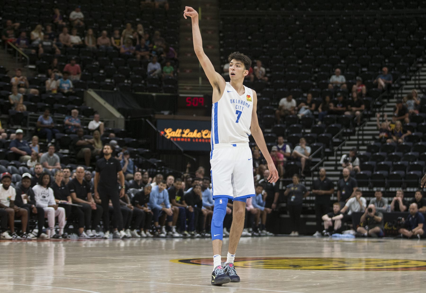 SALT LAKE CITY, UT -  JULY 6: Chet Holmgren #7 of the Oklahoma City Thunder watches a three pointer drop during the first half of their NBA Summer League game against the Memphis Grizzlies July 6, 2022 at the Vivint Smart Home Arena in Salt Lake City, Utah. NOTE TO USER: User expressly acknowledges and agrees that, by downloading and/or using this Photograph, user is consenting to the terms and conditions of the Getty Images License Agreement.(Photo by Chris Gardner/Getty Images)