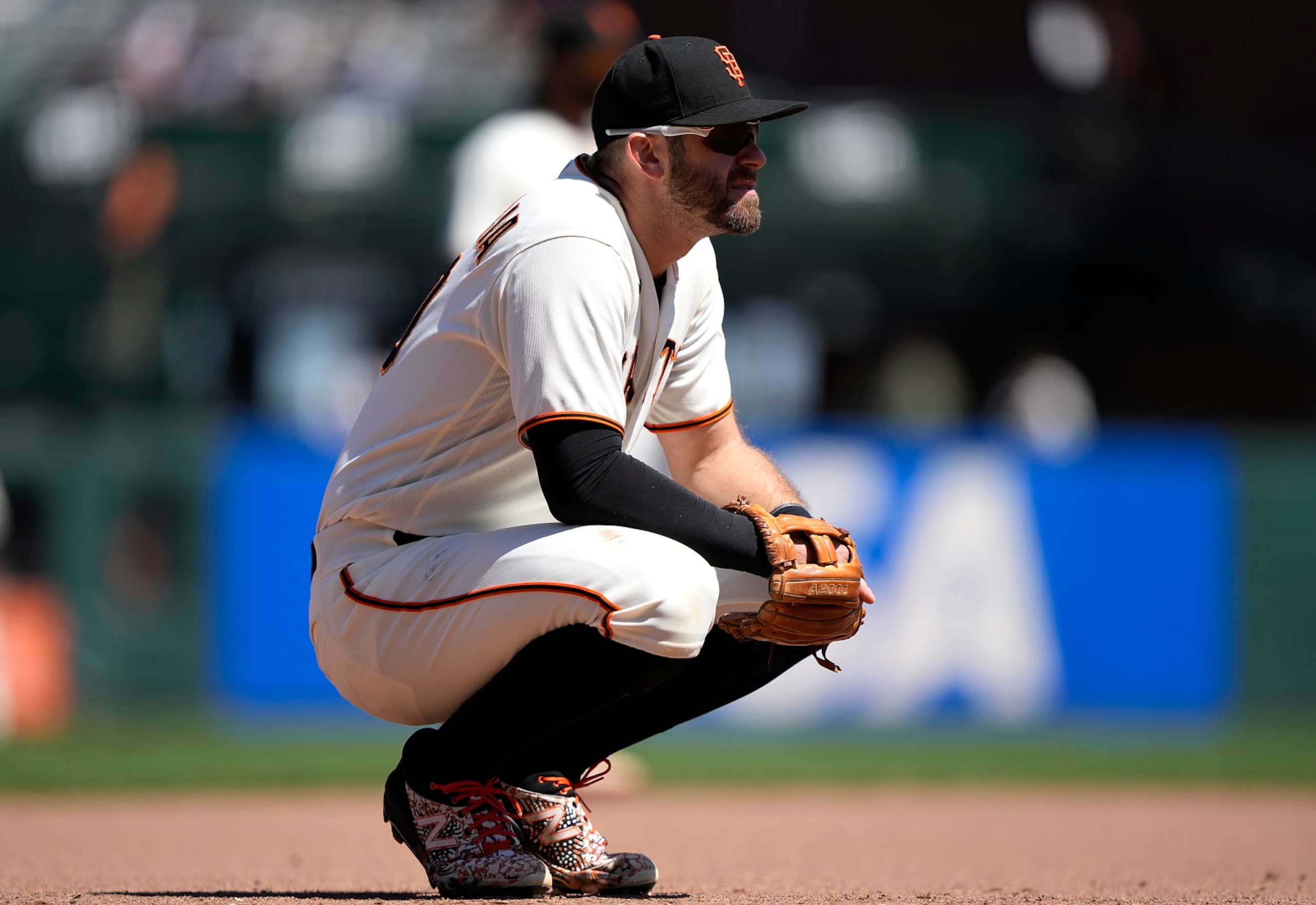 SAN FRANCISCO, CALIFORNIA - AUGUST 18: Evan Longoria #10 of the San Francisco Giants looks on from his position against the Arizona Diamondbacks in the top of the seventh inning at Oracle Park on August 18, 2022 in San Francisco, California. (Photo by Thearon W. Henderson/Getty Images)