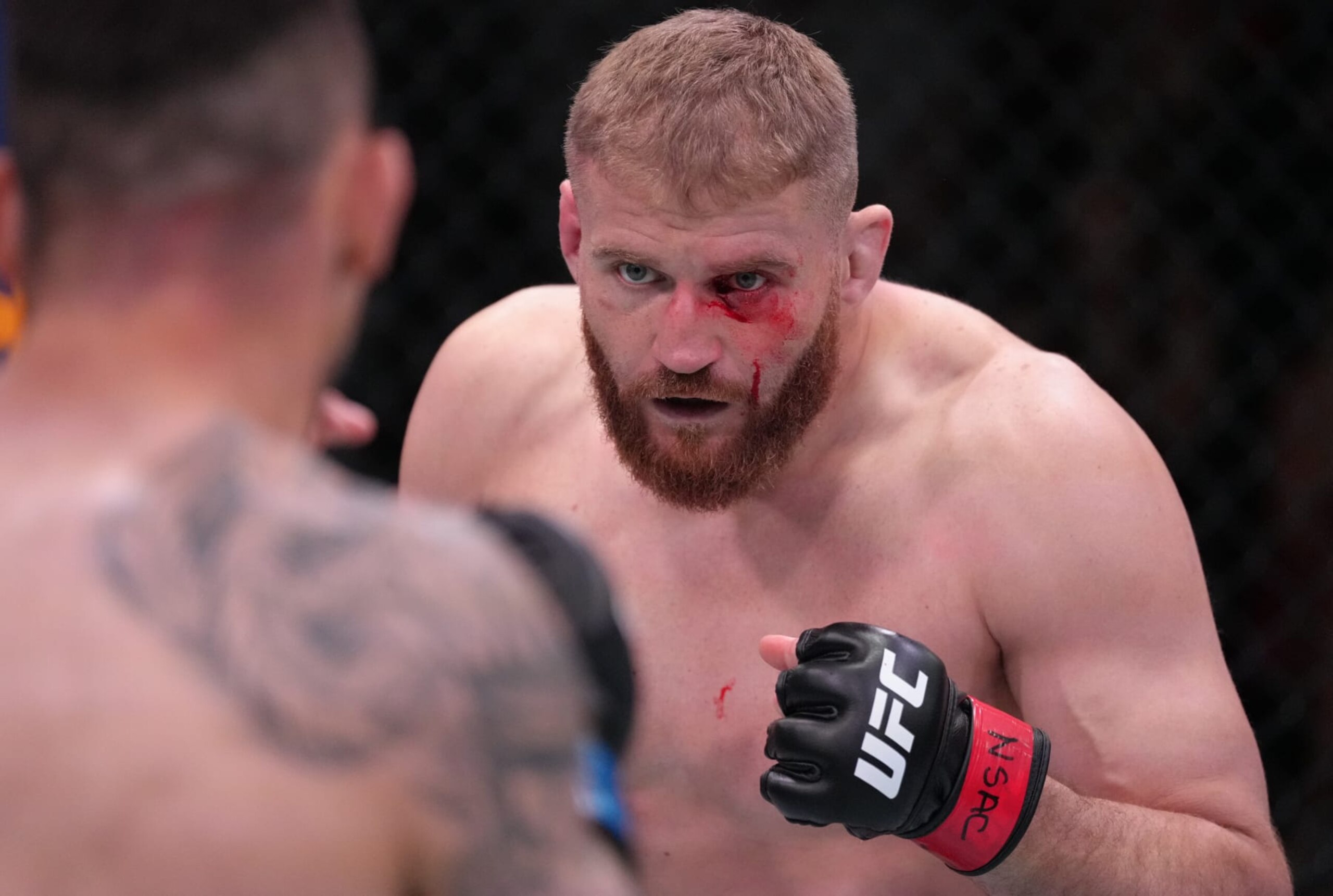 LAS VEGAS, NEVADA - MAY 14: (R-L) Jan Blachowicz of Poland battles Aleksandar Rakic of Austria in a light heavyweight fight during the UFC Fight Night event at UFC APEX on May 14, 2022 in Las Vegas, Nevada. (Photo by Jeff Bottari/Zuffa LLC) LAS VEGAS, NEVADA - MAY 14: (R-L) Jan Blachowicz of Poland battles Aleksandar Rakic of Austria in a light heavyweight fight during the UFC Fight Night event at UFC APEX on May 14, 2022 in Las Vegas, Nevada. (Photo by Jeff Bottari/Zuffa LLC)