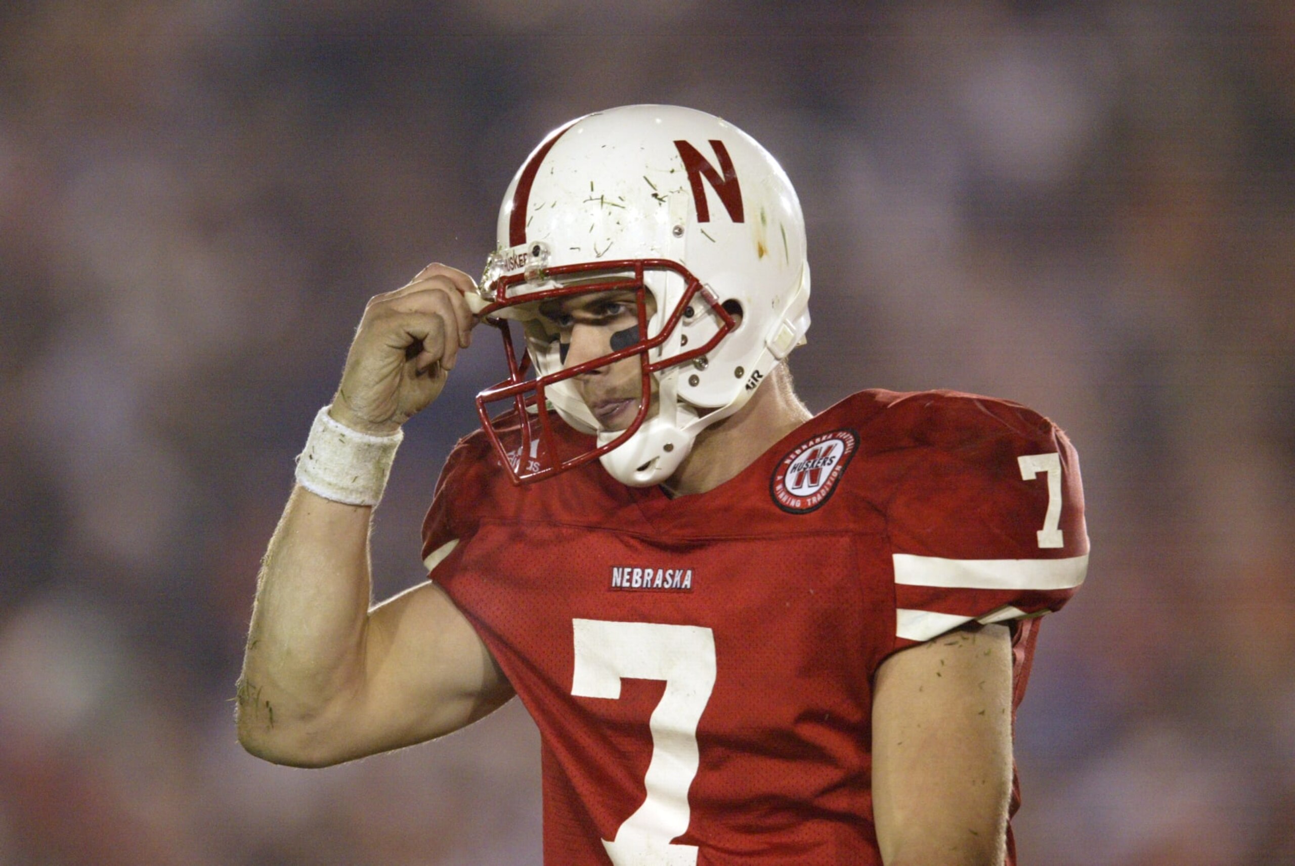 3 Jan 2002:  Quarterback Eric Crouch #7 of Nebraska walks of the fields during the Rose Bowl National Championship game against Miami at the Rose Bowl in Pasadena, California.  Miami won the game 37-14, winning the BCS and the National Championship title. DIGITAL IMAGE. Mandatory Credit: Brian Bahr/Getty Images
