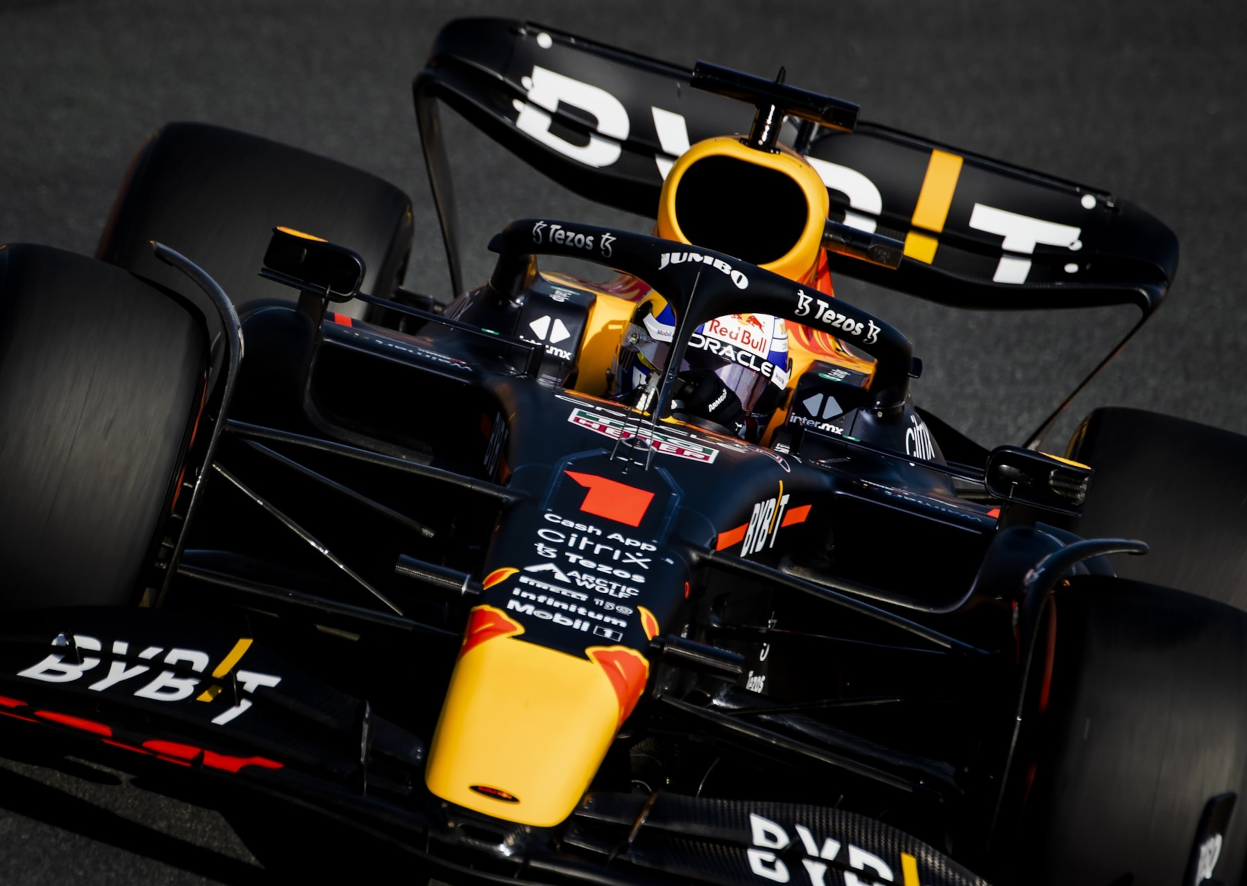 ZANDVOORT - Max Verstappen (Oracle Red Bull Racing) during qualifying ahead of the F1 Grand Prix of the Netherlands at Circuit Zandvoort on September 3, 2022 in Zandvoort, Netherlands. ANP SEM VAN DER WAL (Photo by ANP via Getty Images)