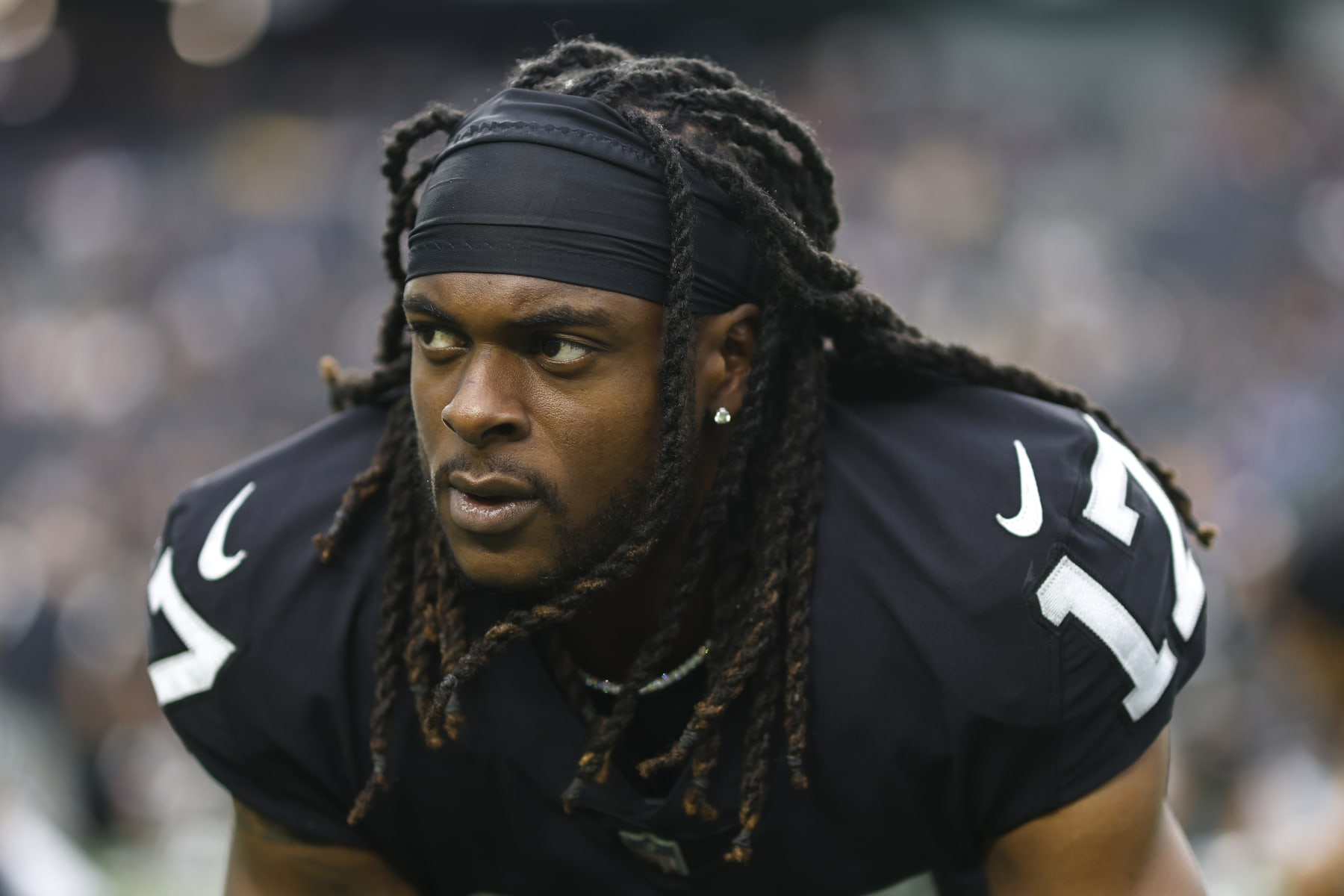 LAS VEGAS, NEVADA - AUGUST 14: Davante Adams #17 of the Las Vegas Raiders stretches prior to a preseason game against the Minnesota Vikings at Allegiant Stadium on August 14, 2022 in Las Vegas, Nevada. (Photo by Michael Owens/Getty Images)