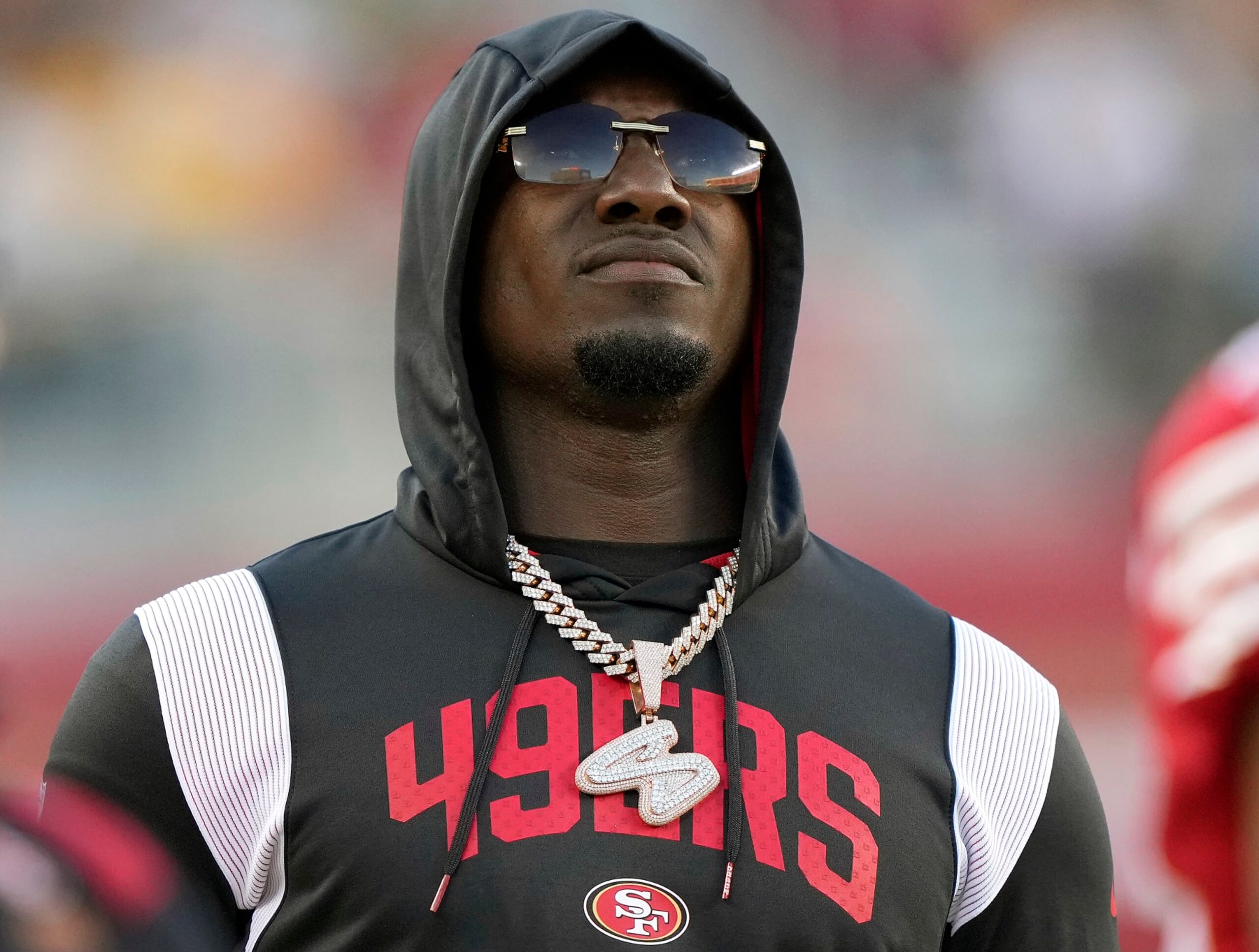 SANTA CLARA, CALIFORNIA - AUGUST 12: Deebo Samuel #19 of the San Francisco 49ers looks on from the sideline against the Green Bay Packers during the third quarter of an NFL preseason game at Levi's Stadium on August 12, 2022 in Santa Clara, California. (Photo by Thearon W. Henderson/Getty Images) SANTA CLARA, CALIFORNIA - AUGUST 12: Deebo Samuel #19 of the San Francisco 49ers looks on from the sideline against the Green Bay Packers during the third quarter of an NFL preseason game at Levi's Stadium on August 12, 2022 in Santa Clara, California. (Photo by Thearon W. Henderson/Getty Images)